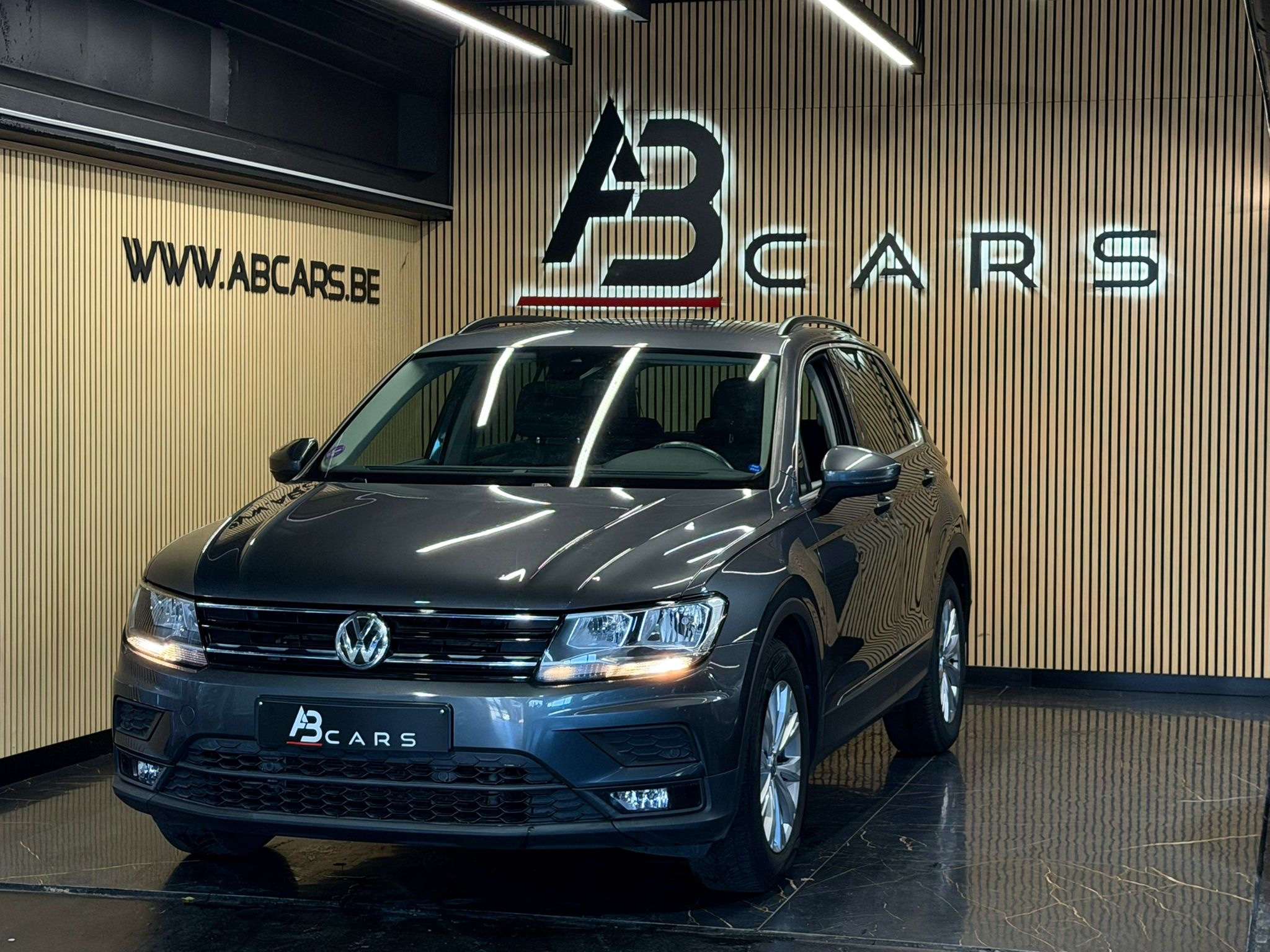 Volkswagen Tiguan 1.4 TSI Sport * GARANTIE 12 MOIS * 1ER PROPRIETAIRE *