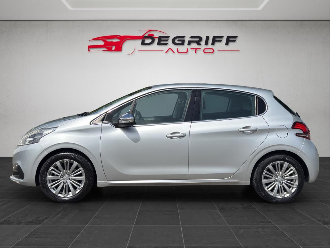 Peugeot 208 82ch BVM5 Allure