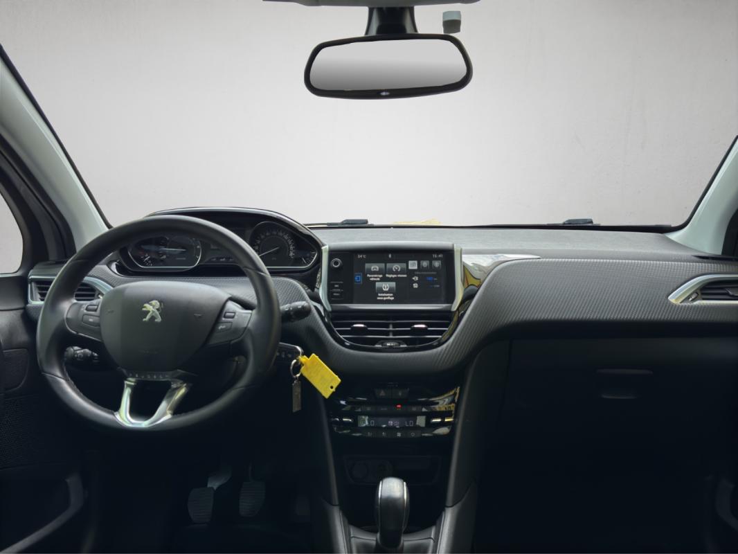 Peugeot 208 82ch BVM5 Allure