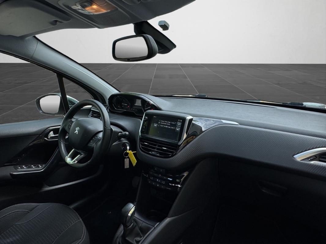 Peugeot 208 82ch BVM5 Allure
