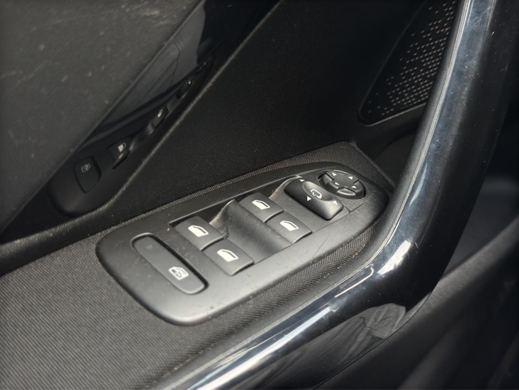 Peugeot 208 82ch BVM5 Allure