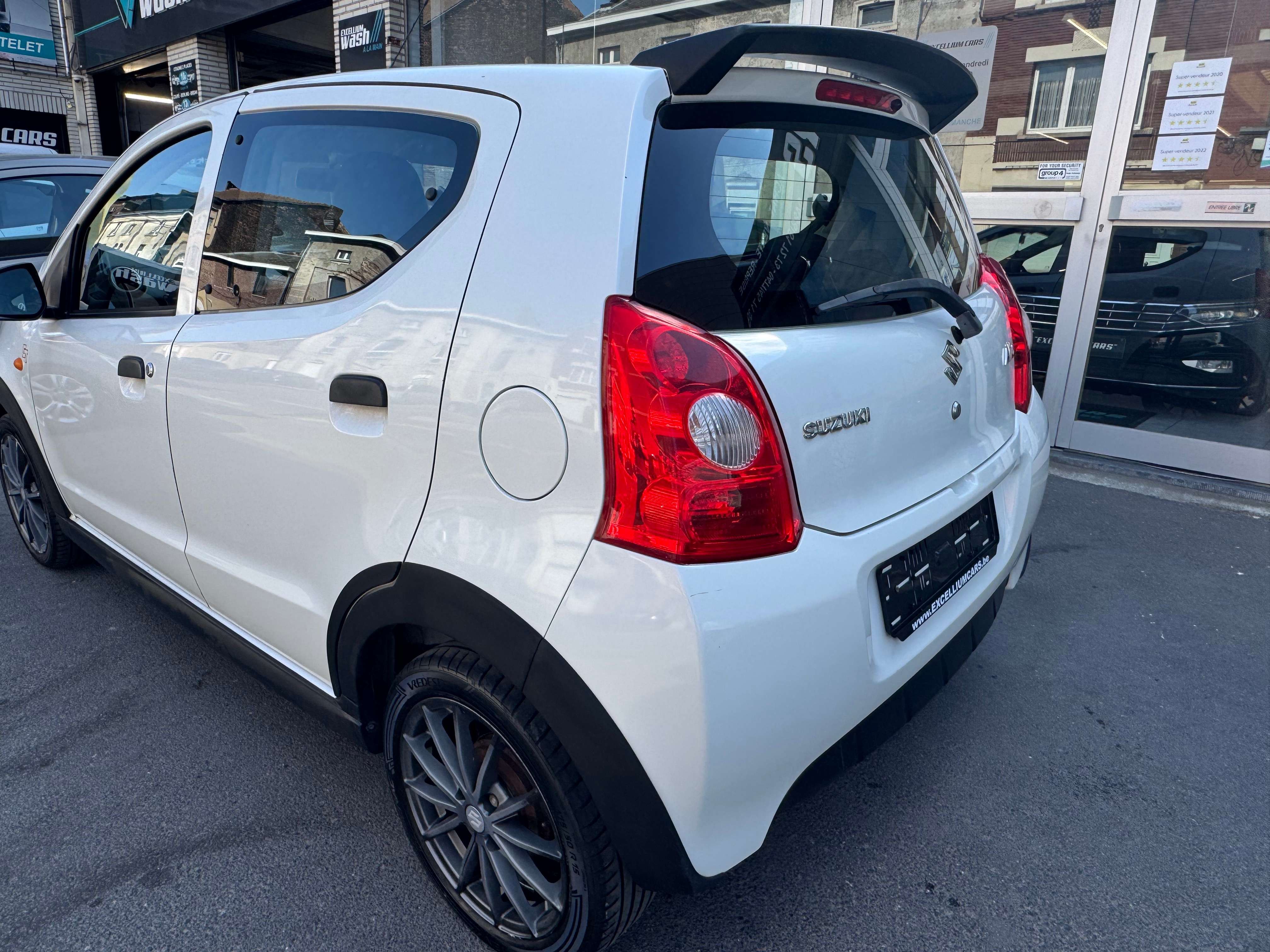 Suzuki Alto 1.0i GL Airco GT Jante Airbag Tres Propre Carnet Garantie Euro5
