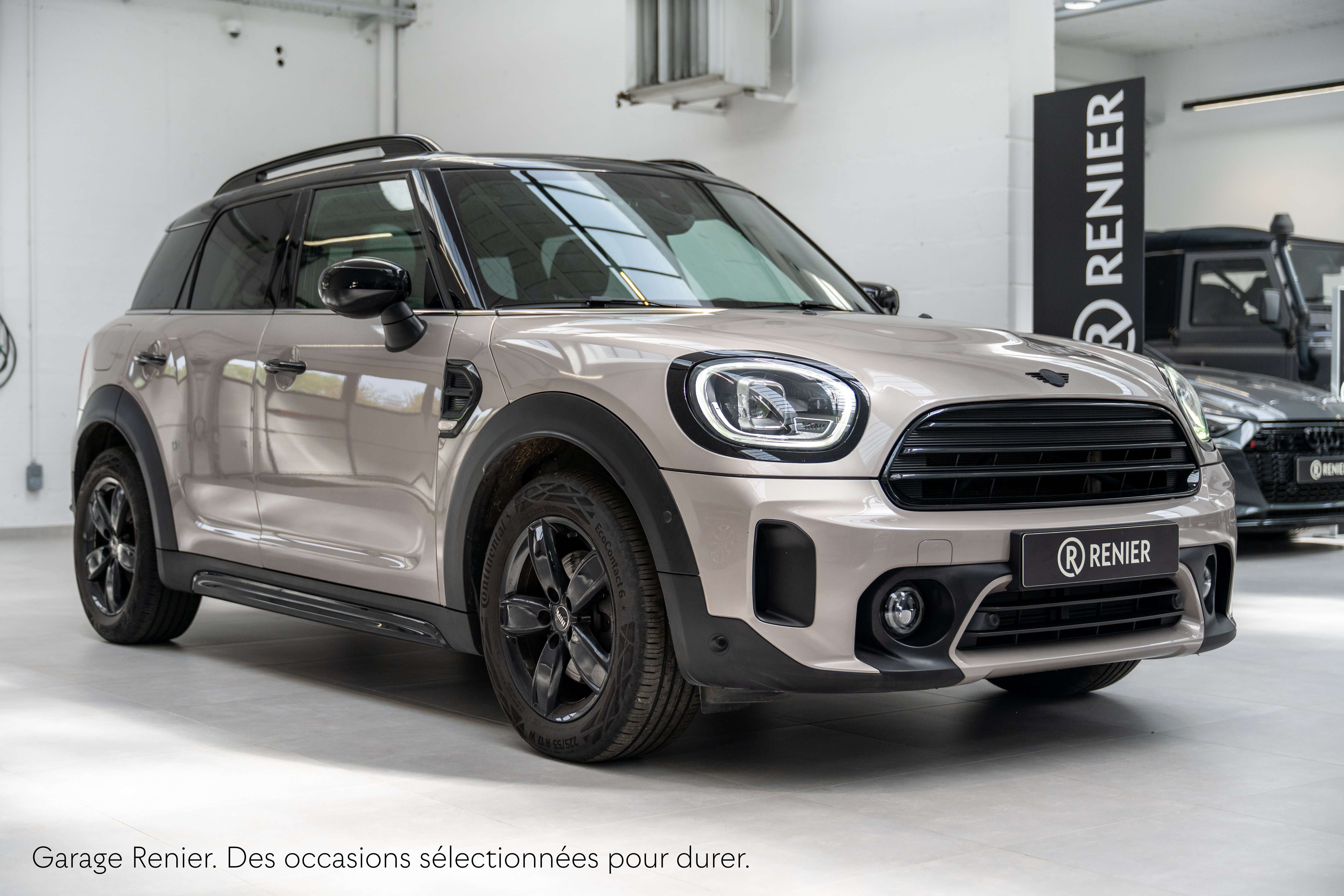 MINI Cooper Countryman 1.5iA 136 - LED - HeadUp display - Toit Ouvrant - Garantie 12 mois