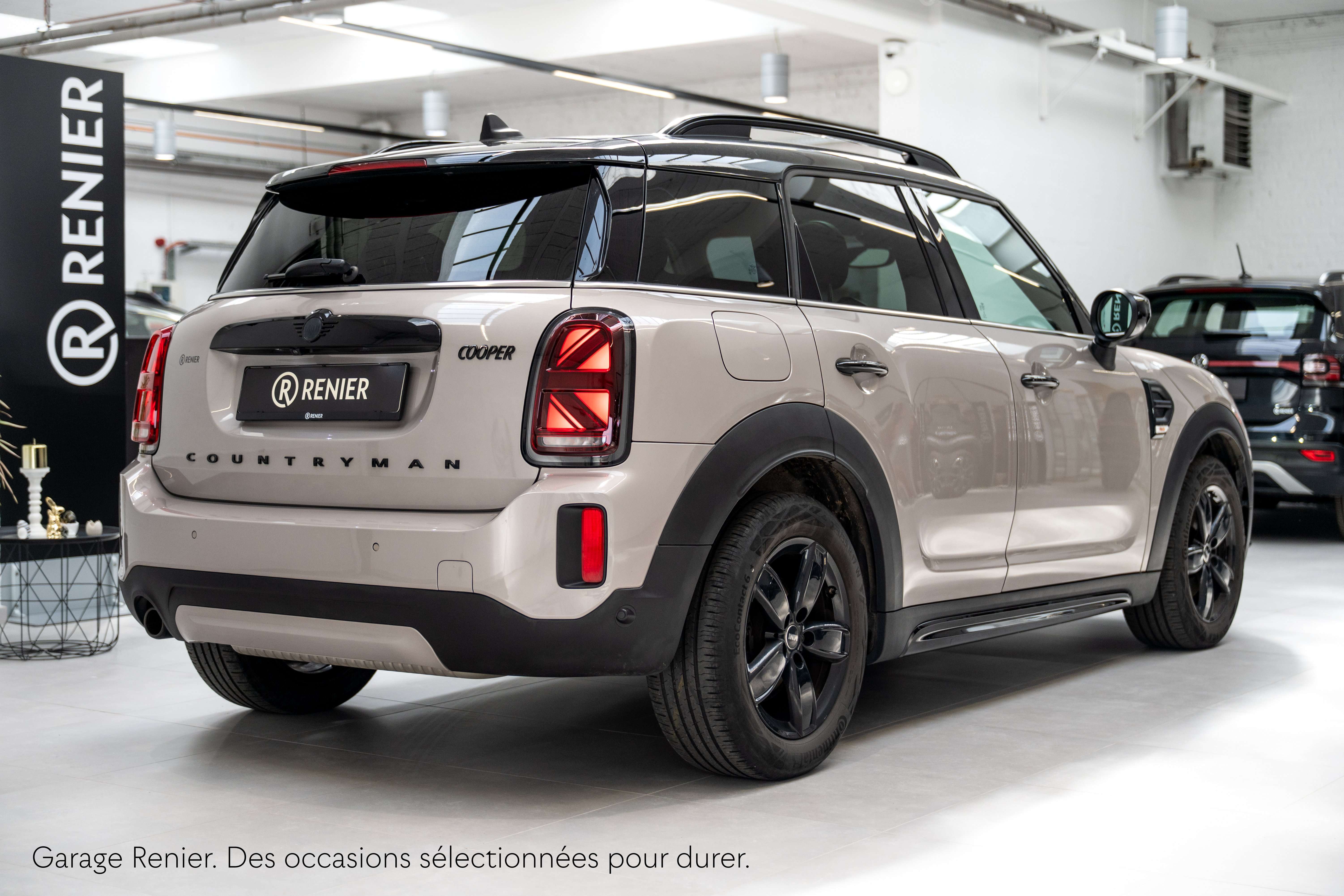 MINI Cooper Countryman 1.5iA 136 - LED - HeadUp display - Toit Ouvrant - Garantie 12 mois