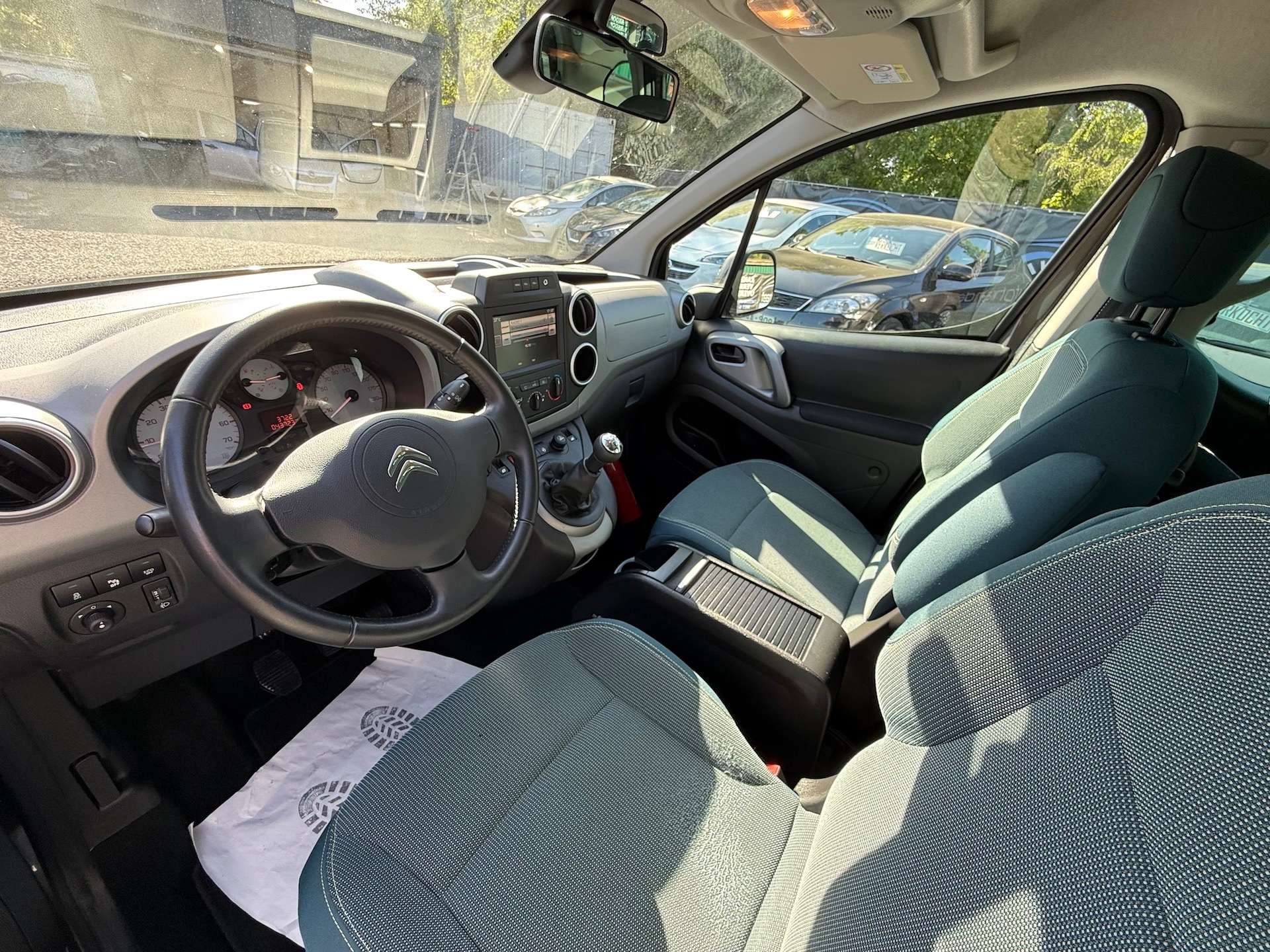 Citroen Berlingo 1.6 BlueHDi L1, Airco, Rolstoelwagen, Navigatie + 12M Garantie
