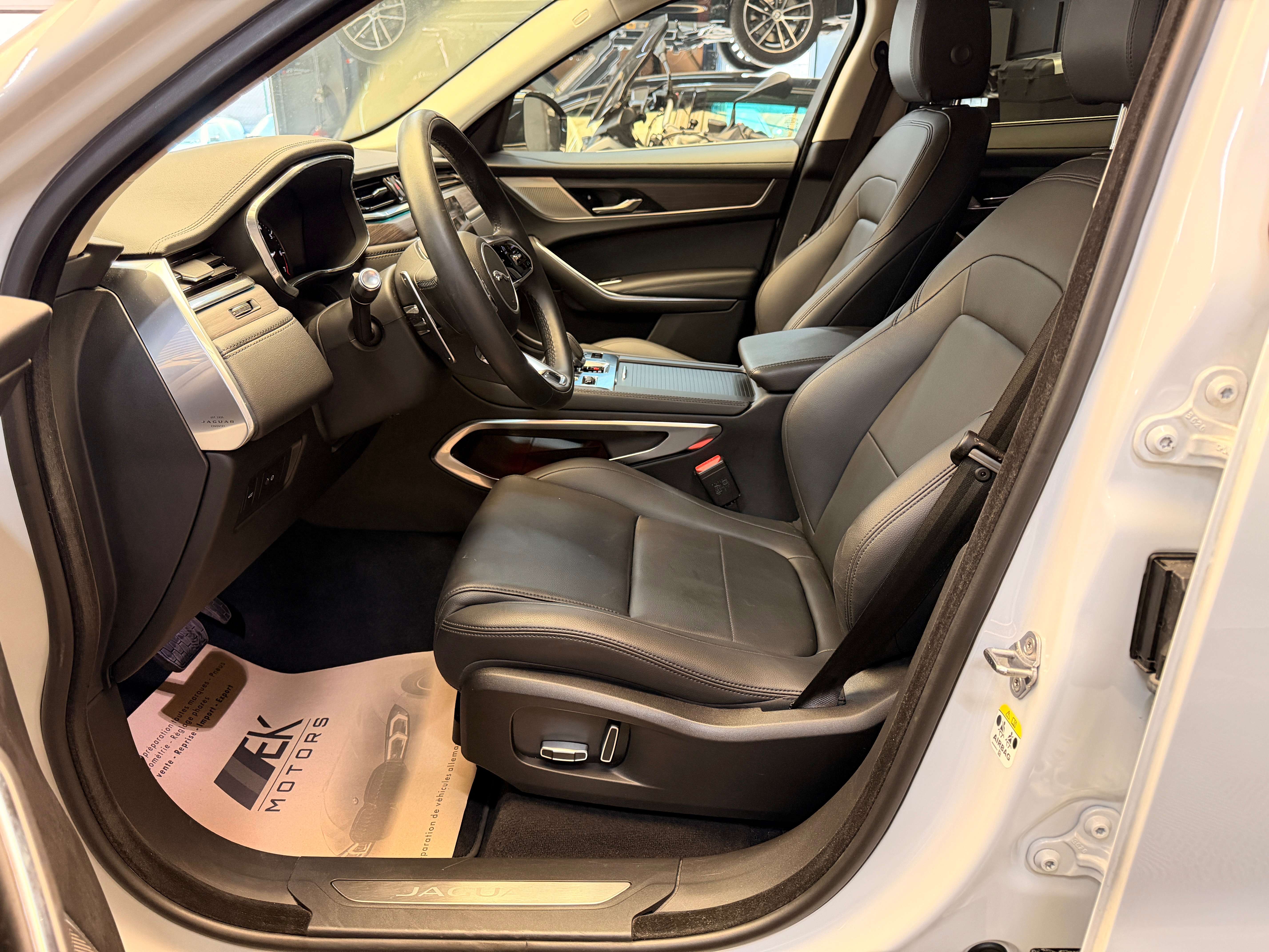 Jaguar F-Pace °1ERE MAIN°FULL LED°CARPLAY°CARPASS