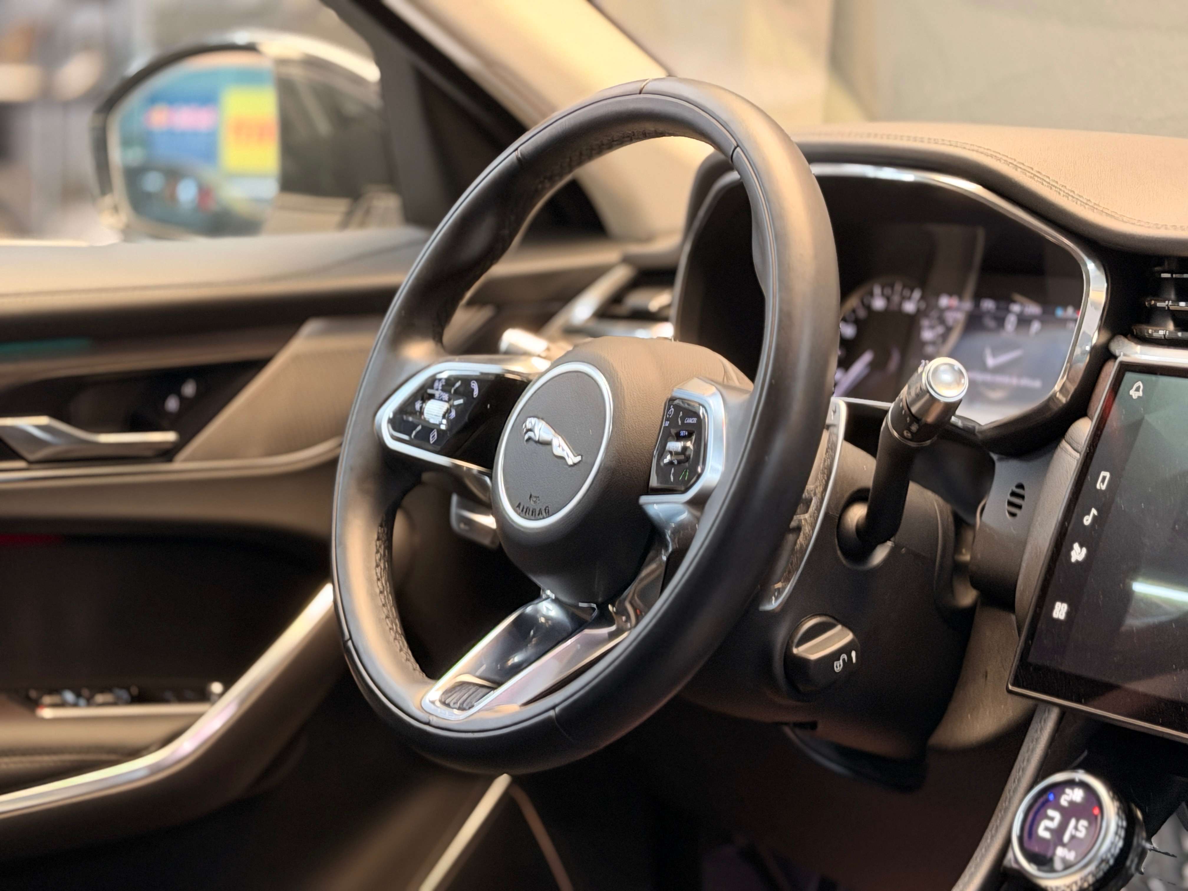 Jaguar F-Pace °1ERE MAIN°FULL LED°CARPLAY°CARPASS