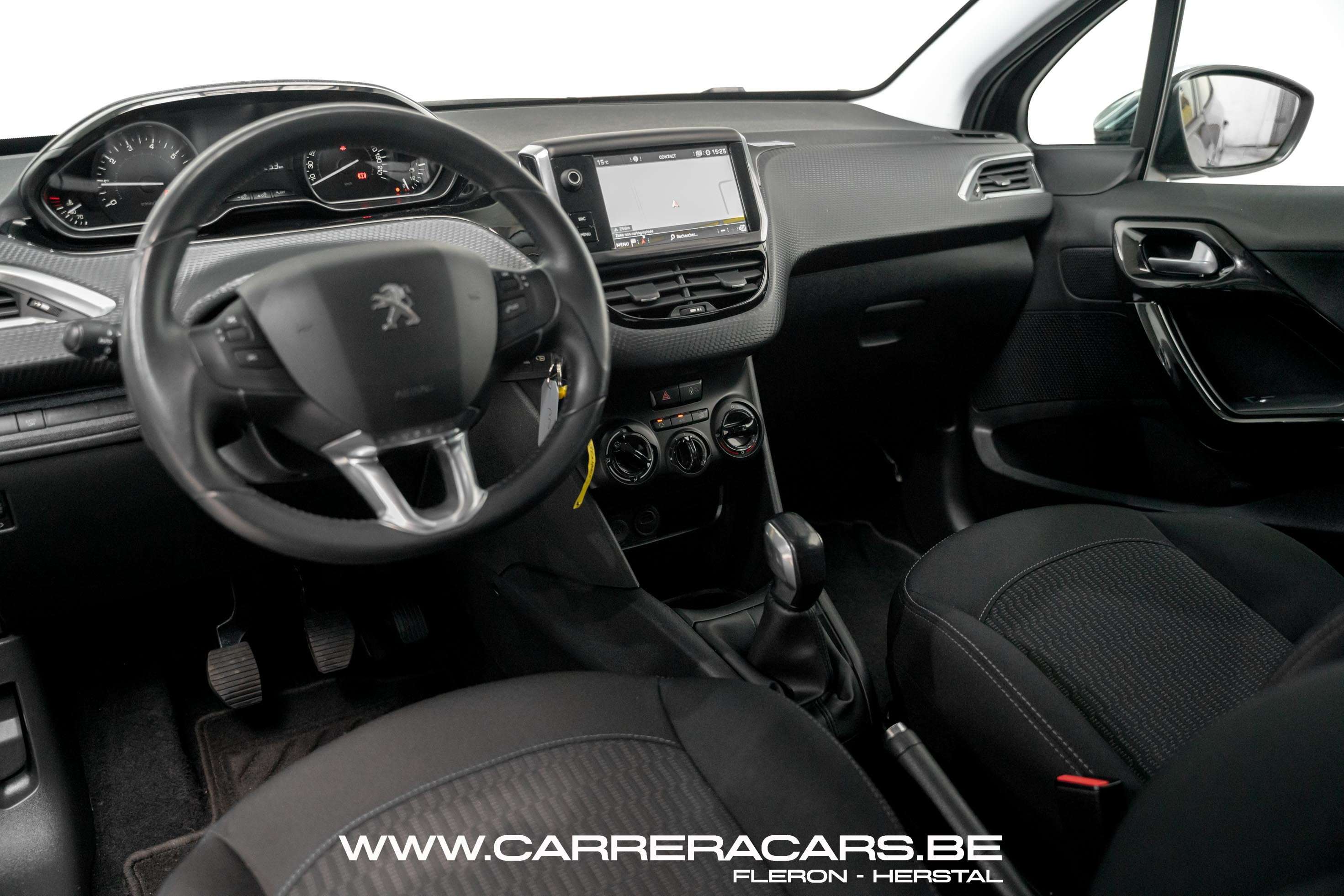 Peugeot 208 Signature*|NAVI*PDC*CRUISE*AIRCO*GARANTIE 12 MOIS*|