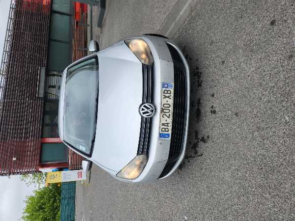 Volkswagen Golf VII 1.6 TDI 105 BLUEMOTION TECHNOLOGY CARAT 5P