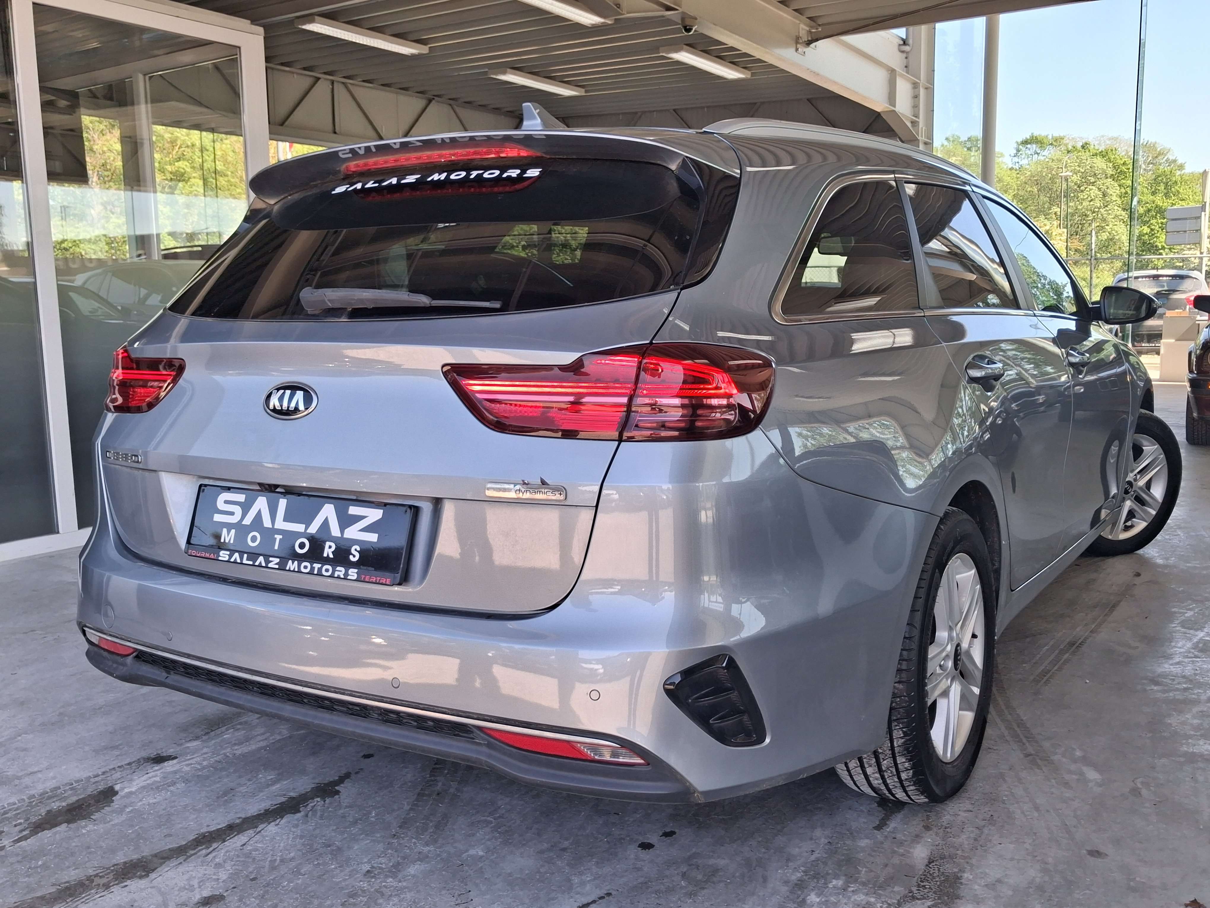 Kia Ceed SW / cee'd SW Ceed SW 1.6 CRDi More ISG / 1 ER PROP / CARPLAY / GARANTIE