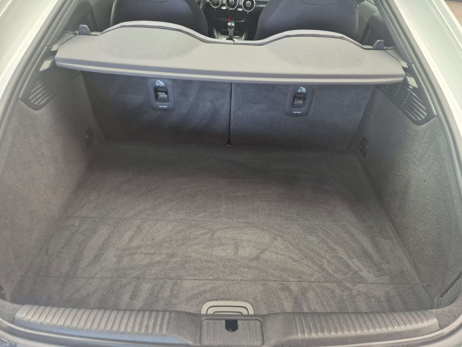 Audi TT Coupé 1.8 TFSI / Cockpit Digital / USB / MP3 / Garantie 12 mois