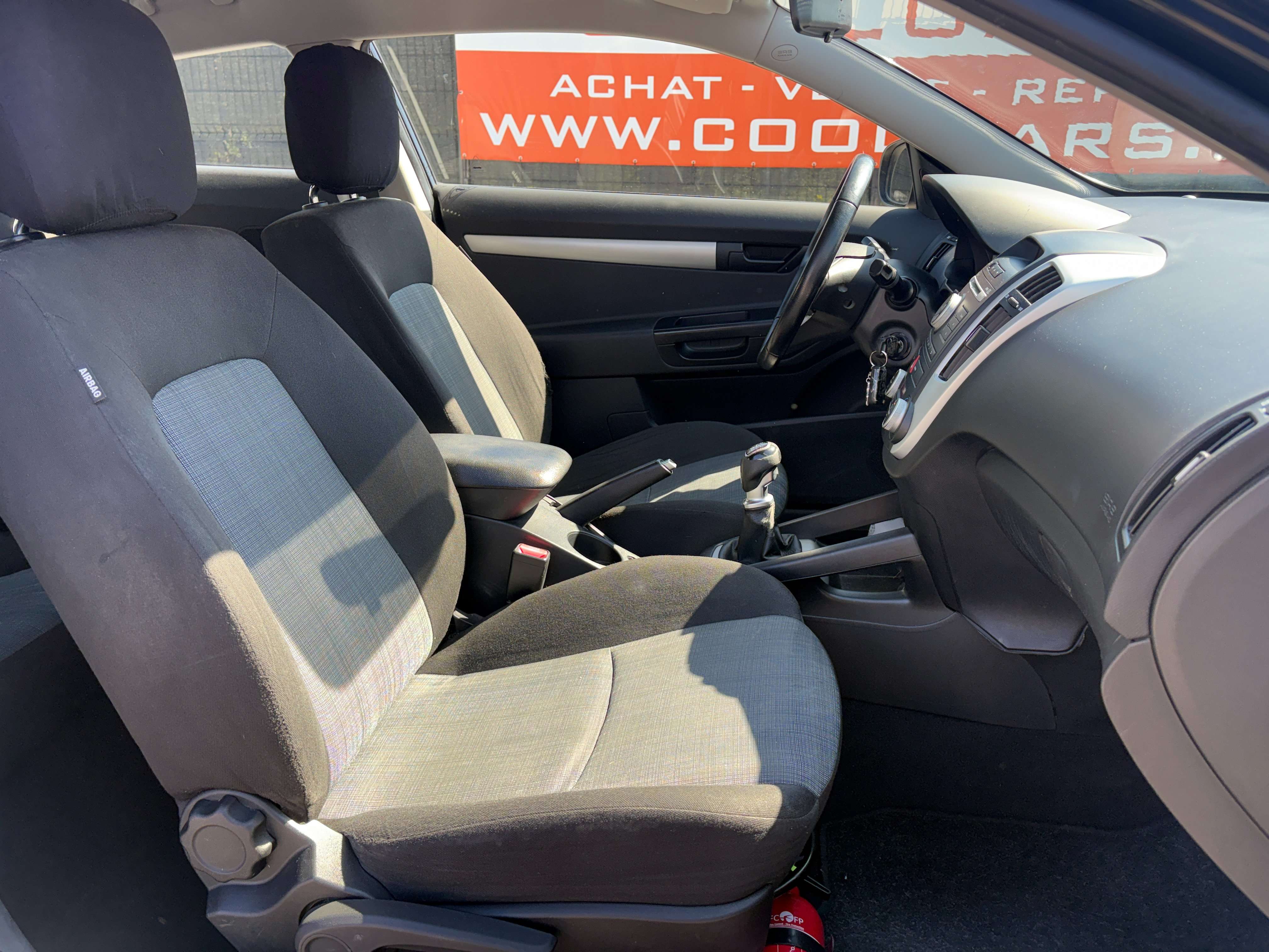 Kia Ceed / cee'd 1.4i Edition ISG EcoDynamics - GARANTIE 1AN -