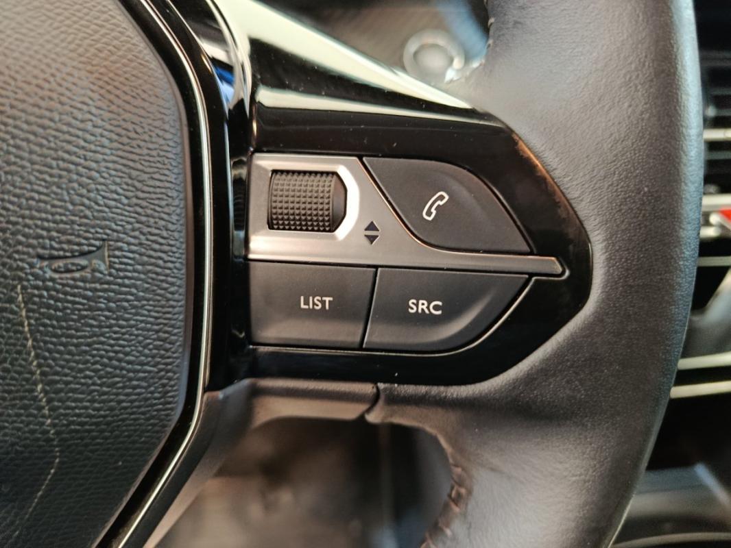 Peugeot 208 II BLUEHDI 100 S&S Allure Business