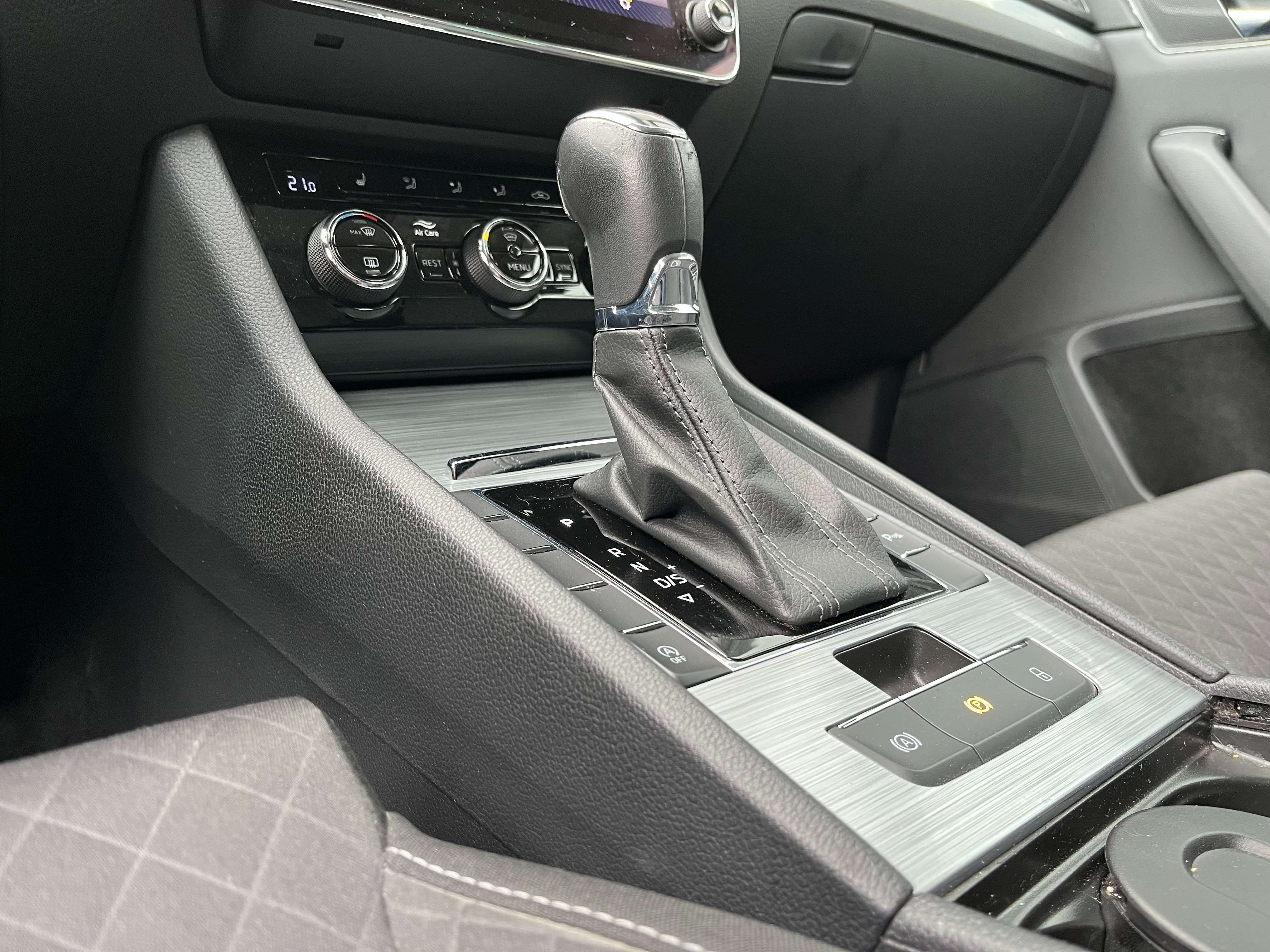 Skoda Superb Superb Combi 1.6 CR TDi Ambition DSG