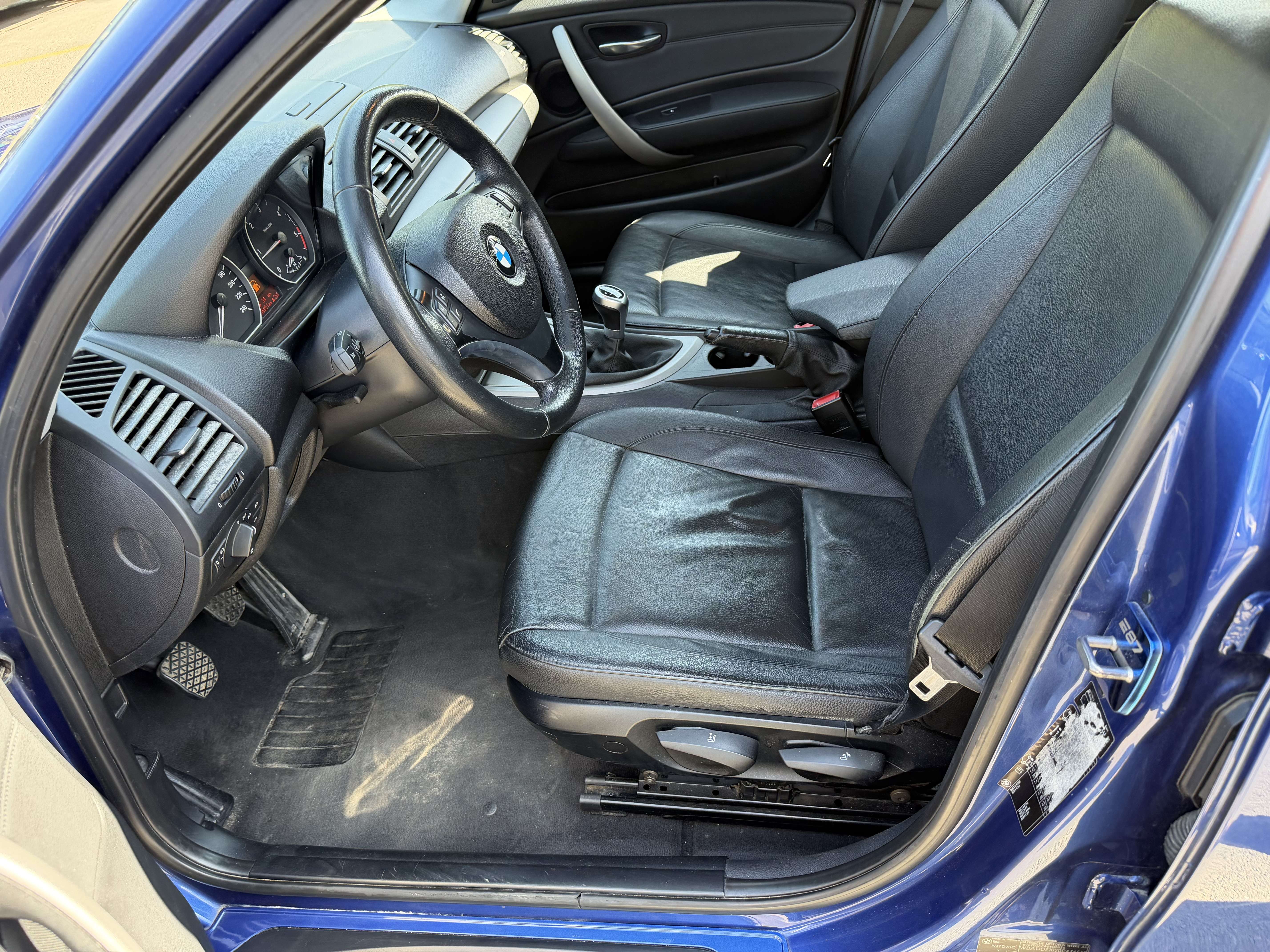 BMW 118 118 d*CLIMA*CUIR*JANTES PACK M*Prix Export