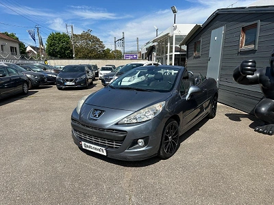 Peugeot 207 1.6 HDi 16V 110ch FAP BLUE LION Sport Pack