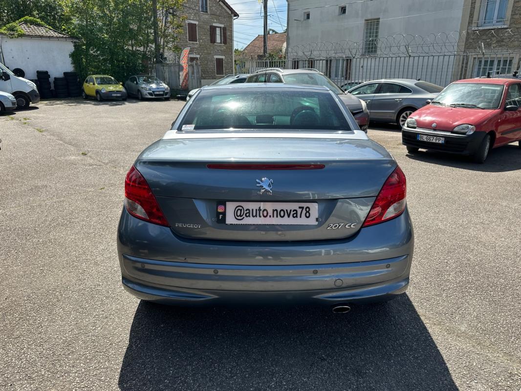 Peugeot 207 1.6 HDi 16V 110ch FAP BLUE LION Roland Garros