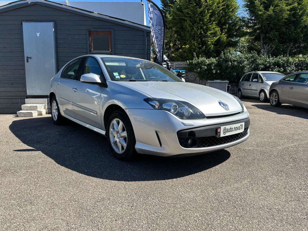 Renault Laguna III 1.5 dCi 110 eco2 Black Edition Carminat