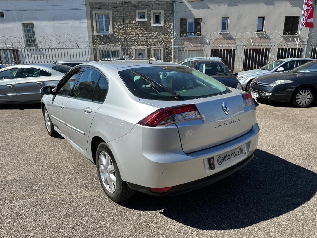 Renault Laguna III 1.5 dCi 110 eco2 Black Edition Carminat
