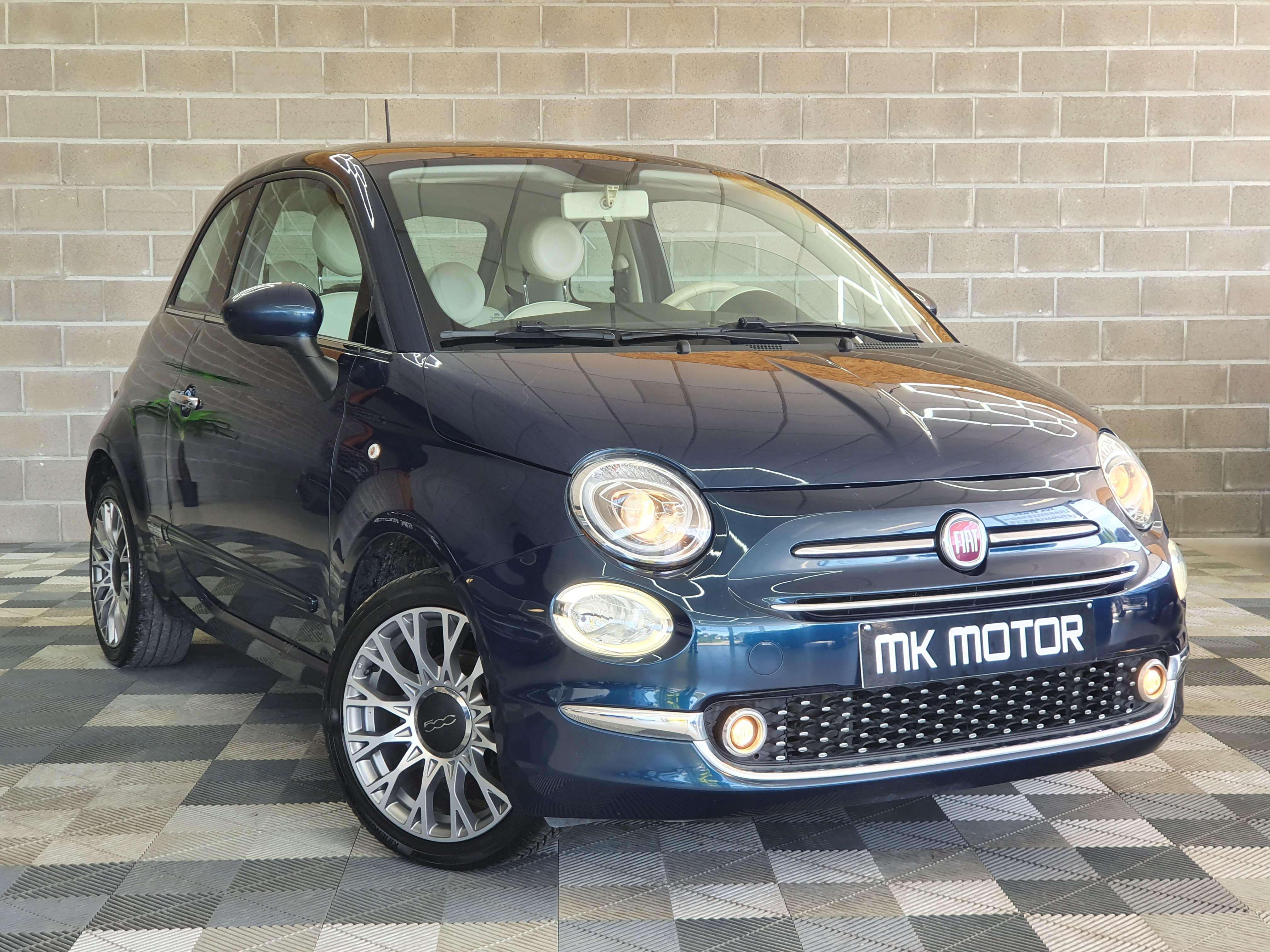 Fiat 500 🟢1.2 ESSENCE 69CV - TOIT PANO - CAPTEURS - GPS - CRUISE