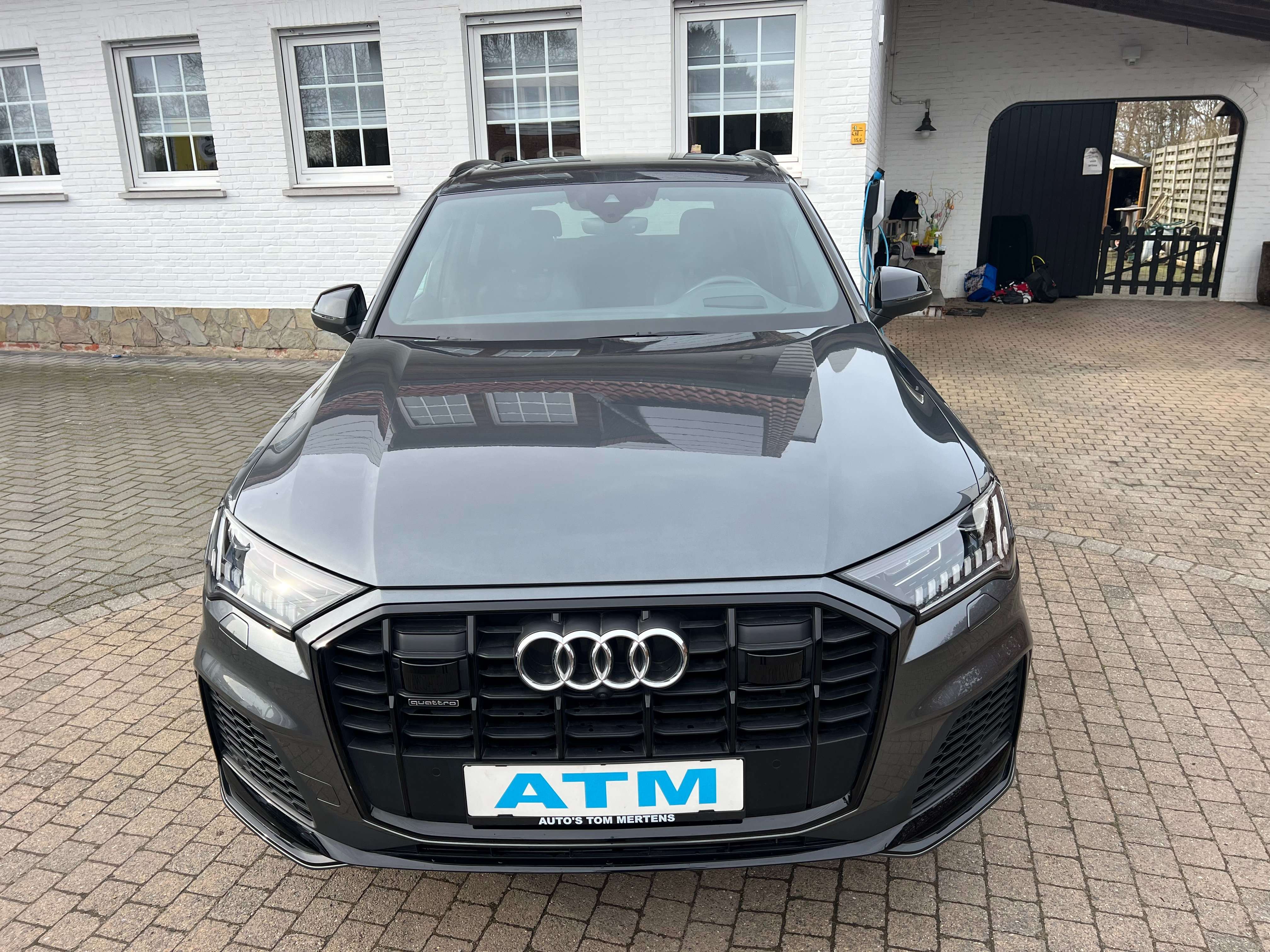 Audi Q7 60 TFSi e Quattro PHEV S line  Tip./NP 119000 Euro