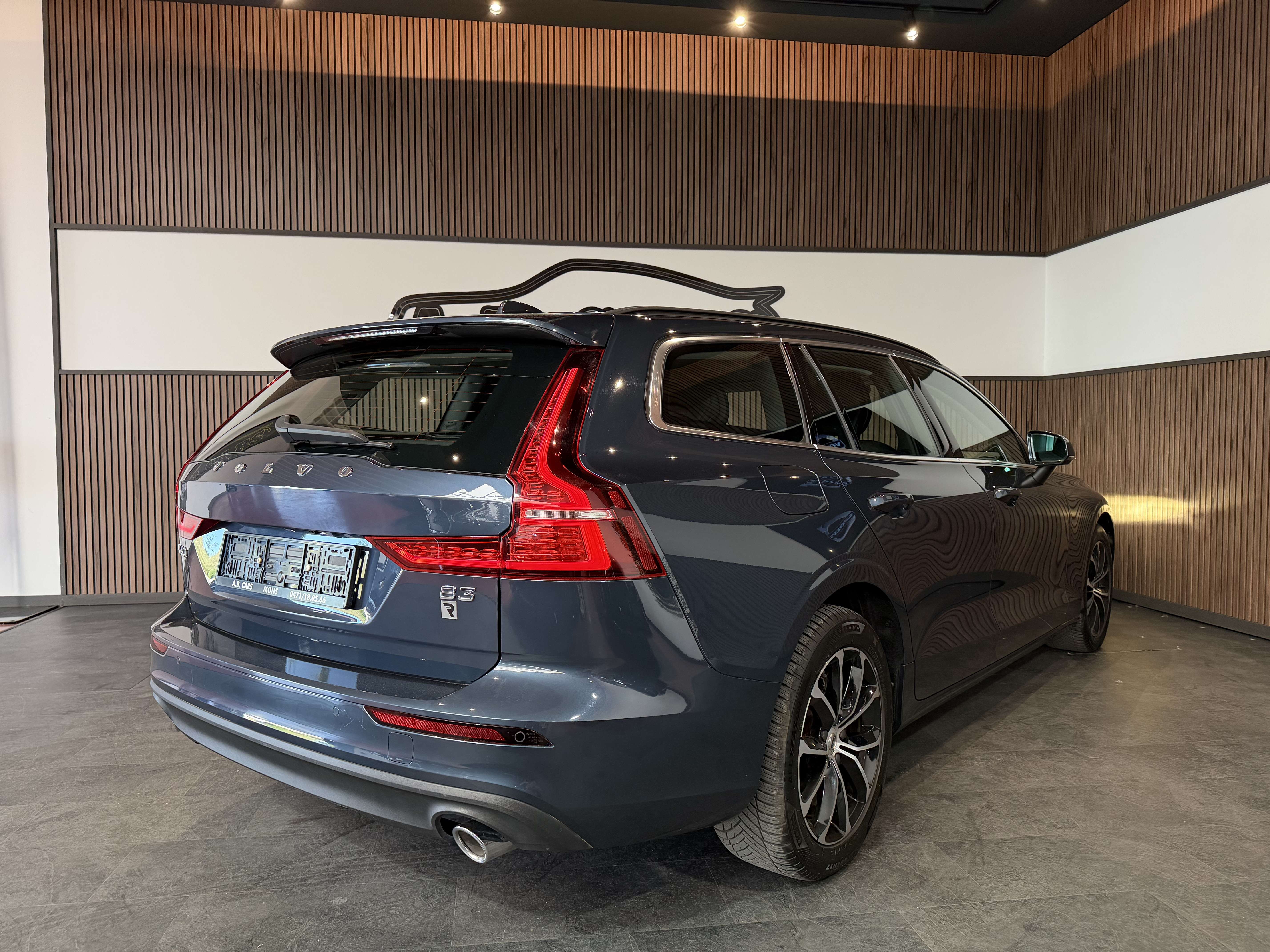 Volvo V60 V60 2.0 B3 MHEV - AUTOMATIQUE - GARANTIE 12MOIS
