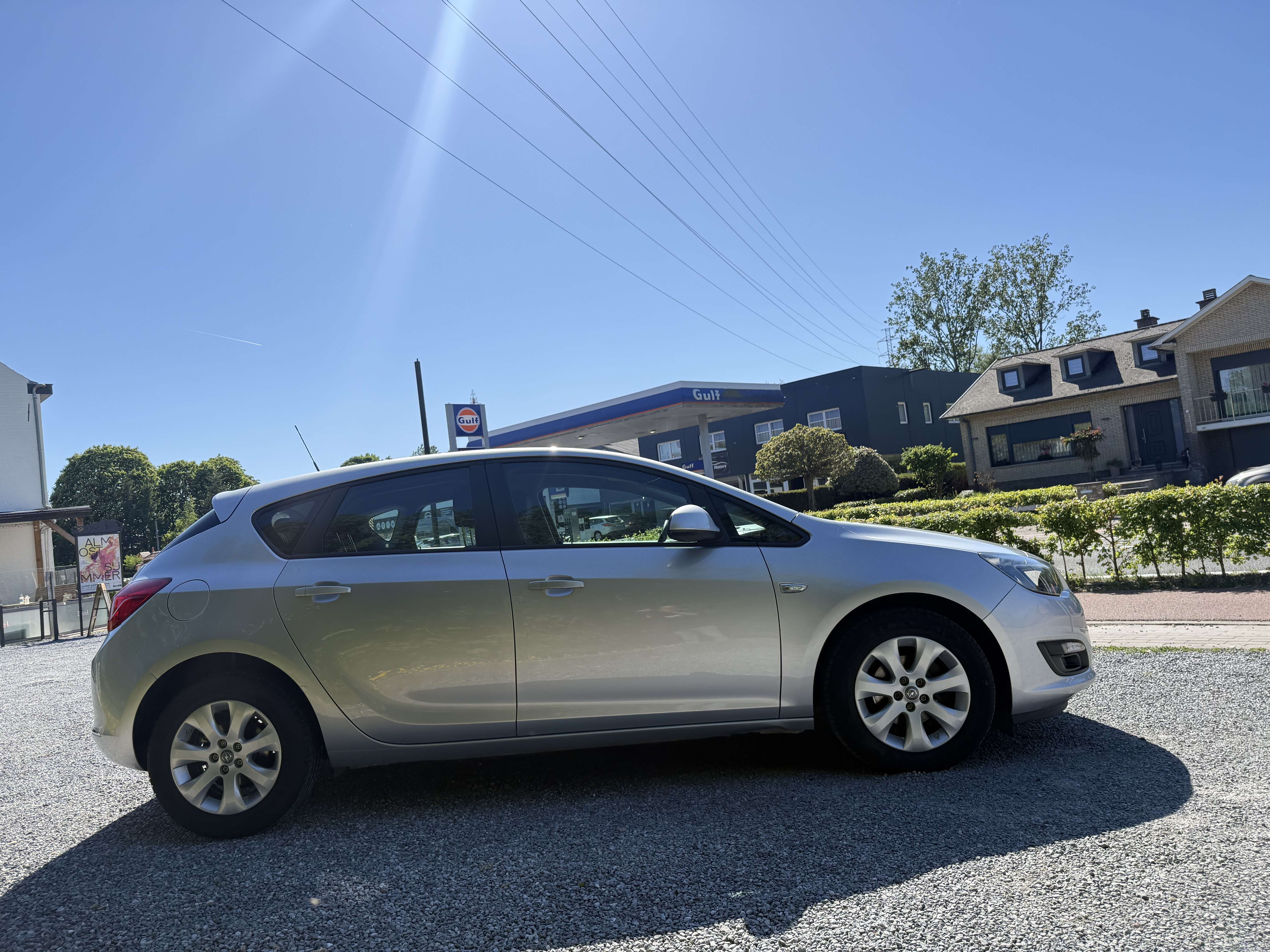 Opel Astra 1.4i Design Edition * AIRCO