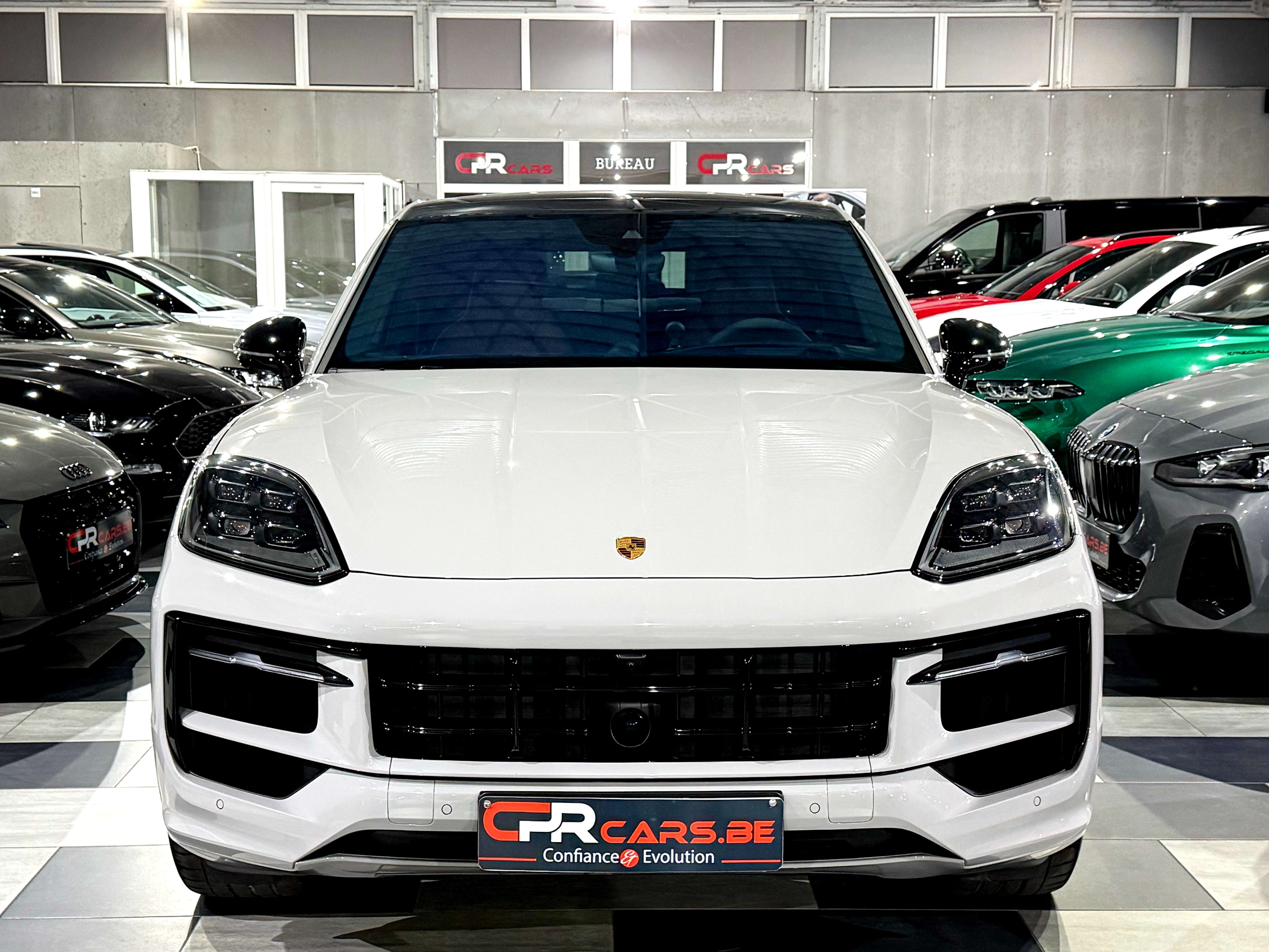 Porsche Cayenne Coupé E-Hybrid 3.0 Turbo V6 1e Main Etat Neuf