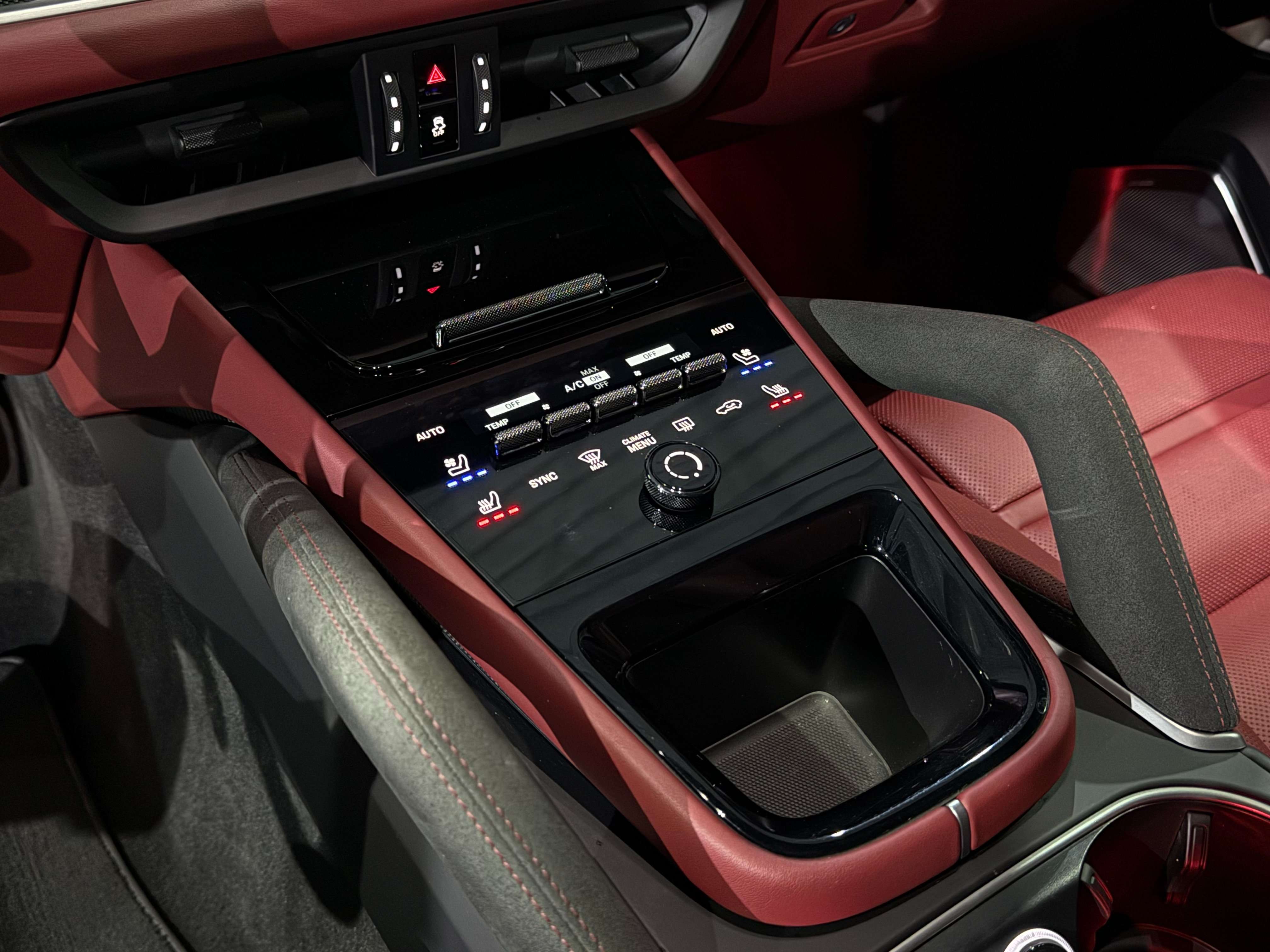 Porsche Cayenne Coupé E-Hybrid 3.0 Turbo V6 1e Main Etat Neuf
