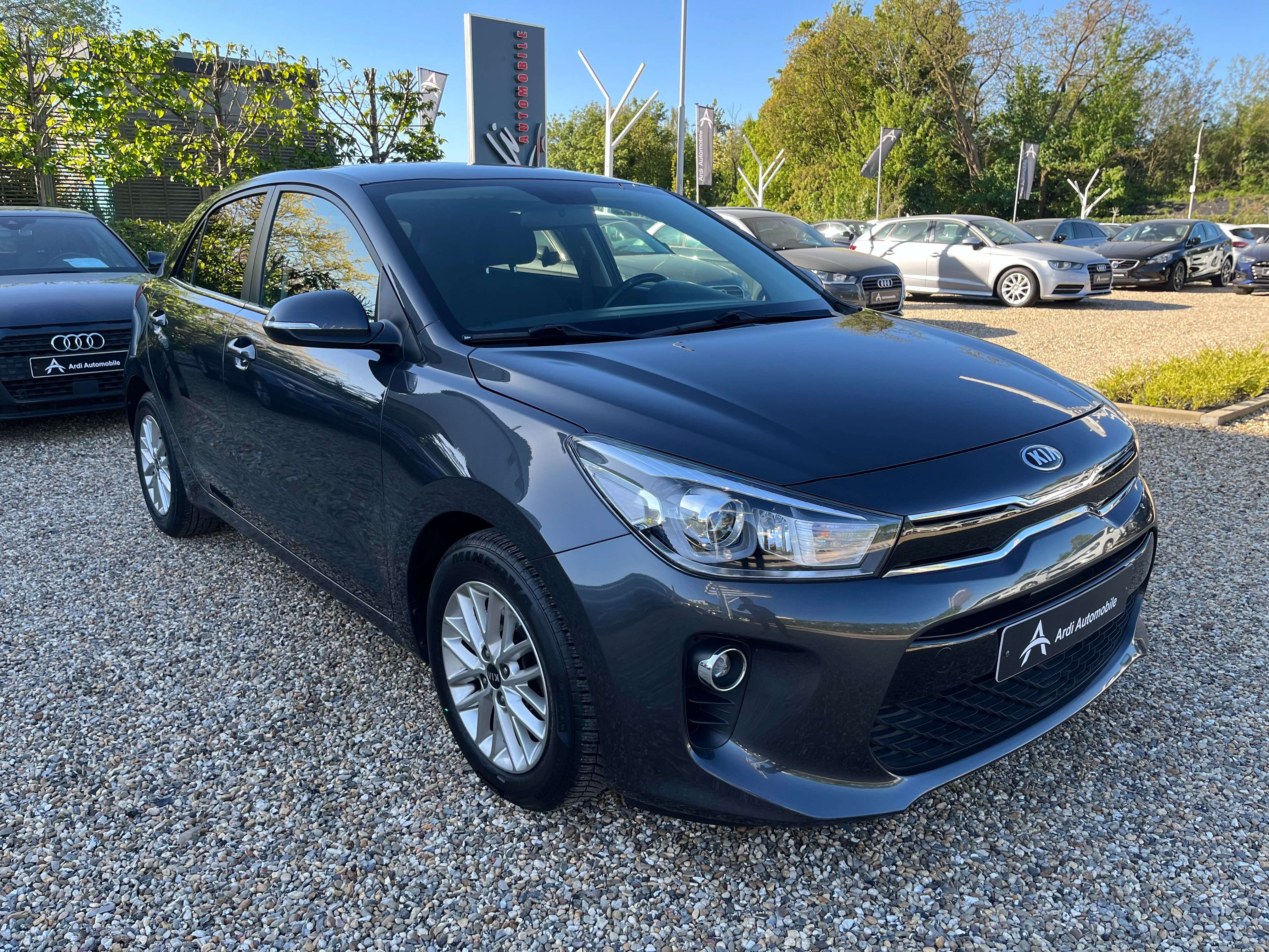 Kia Rio Rio 1.4 CRDi*GARANTIE*1ER PROP*CARPLAY*CRUISE*NAVI*CAMERA DE RECUL