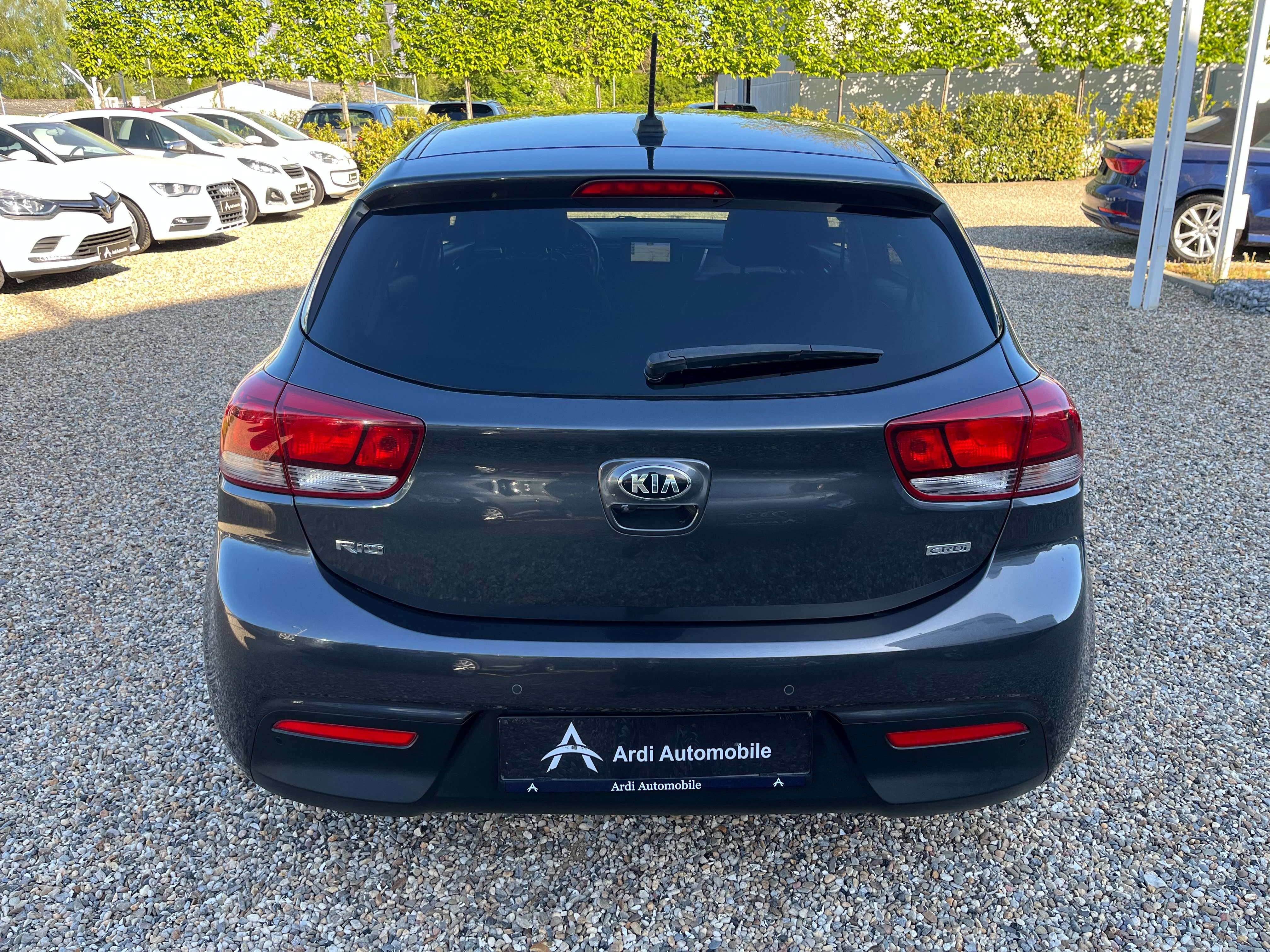 Kia Rio Rio 1.4 CRDi*GARANTIE*1ER PROP*CARPLAY*CRUISE*NAVI*CAMERA DE RECUL