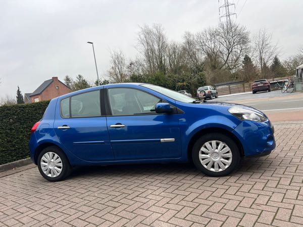 Renault Clio IV 1.5 DCI 75 AUTHENTIQUE ECO2