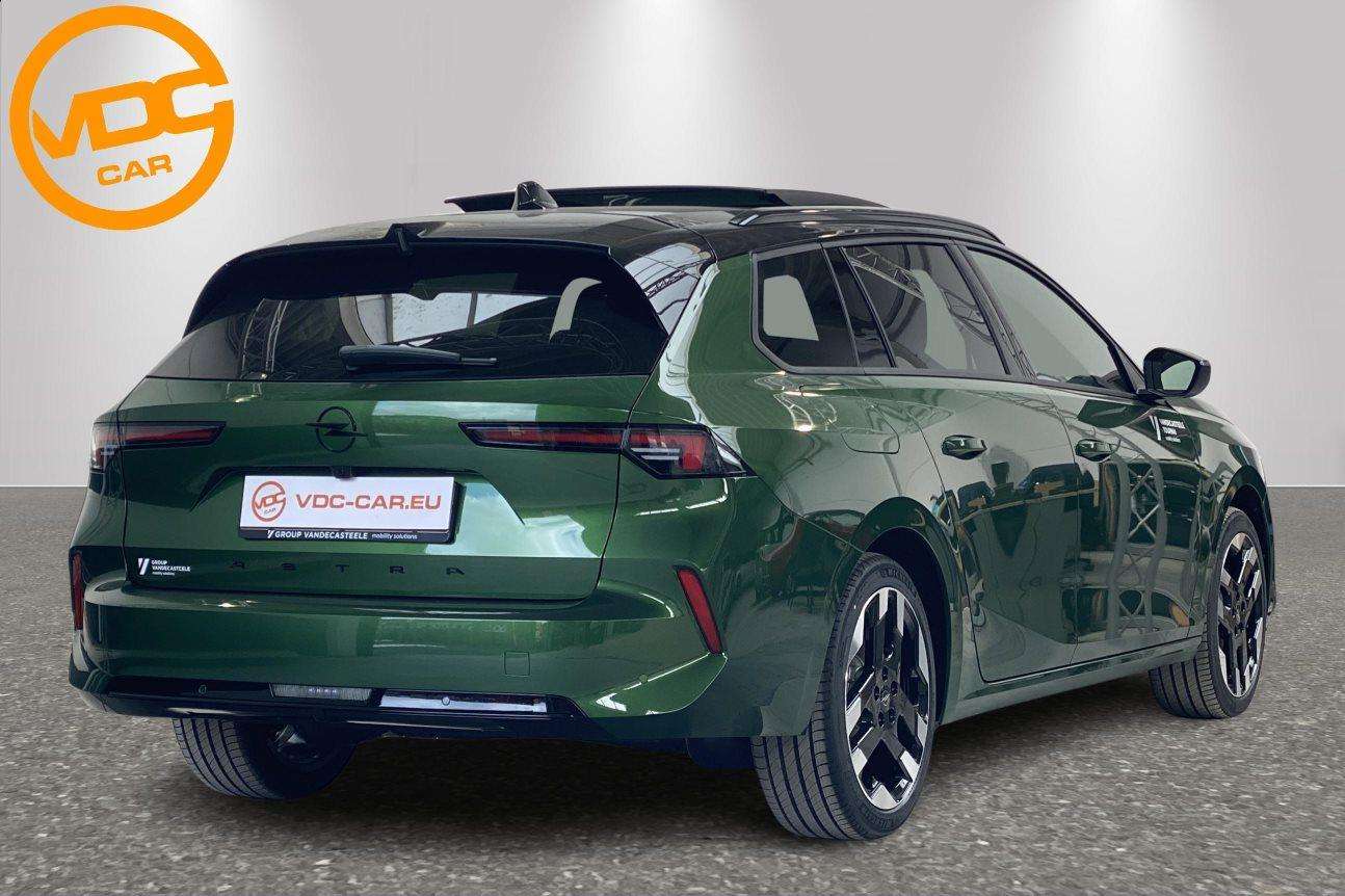 Opel Astra ULTIMATE* Full - dispo 10/2026