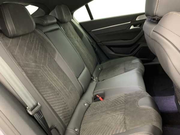 Peugeot 508 Hybride 225 e-AT8 Allure