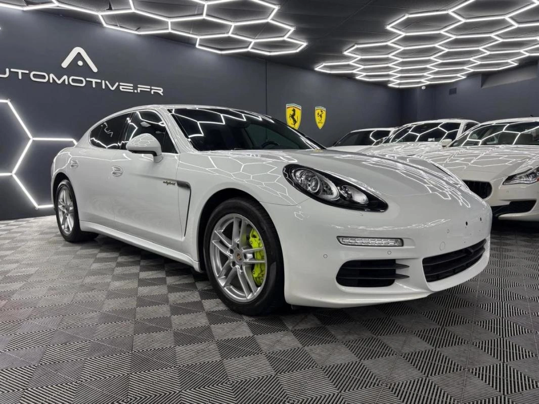 Porsche Panamera 3.0 E-HYBRID 416H 335 PHEV 9.4KWH S BVA