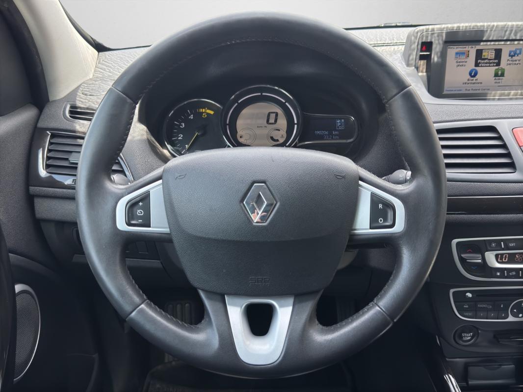 Renault Megane III Berline dCi 110 FAP eco2 XV De France Euro 5 EDC