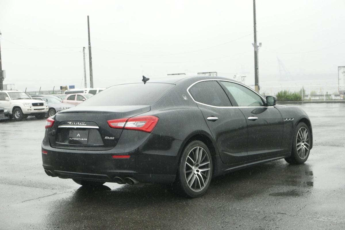 Maserati Ghibli 3.0 410 S BVA