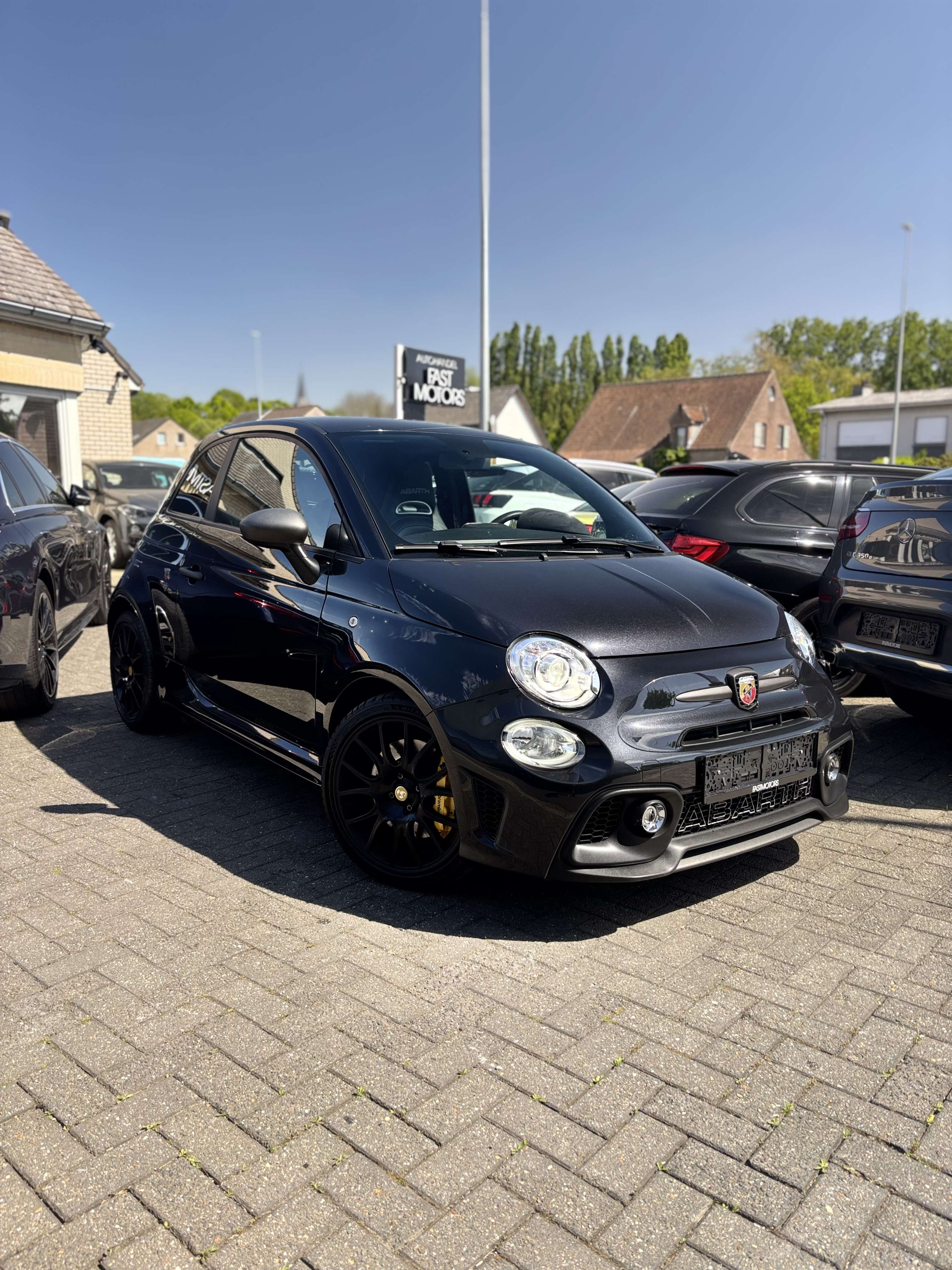 Fiat 500 Abarth 595 Competzione Carbon pack Monza exhaust Brake Upgrade Belgian Car Lot off extra's