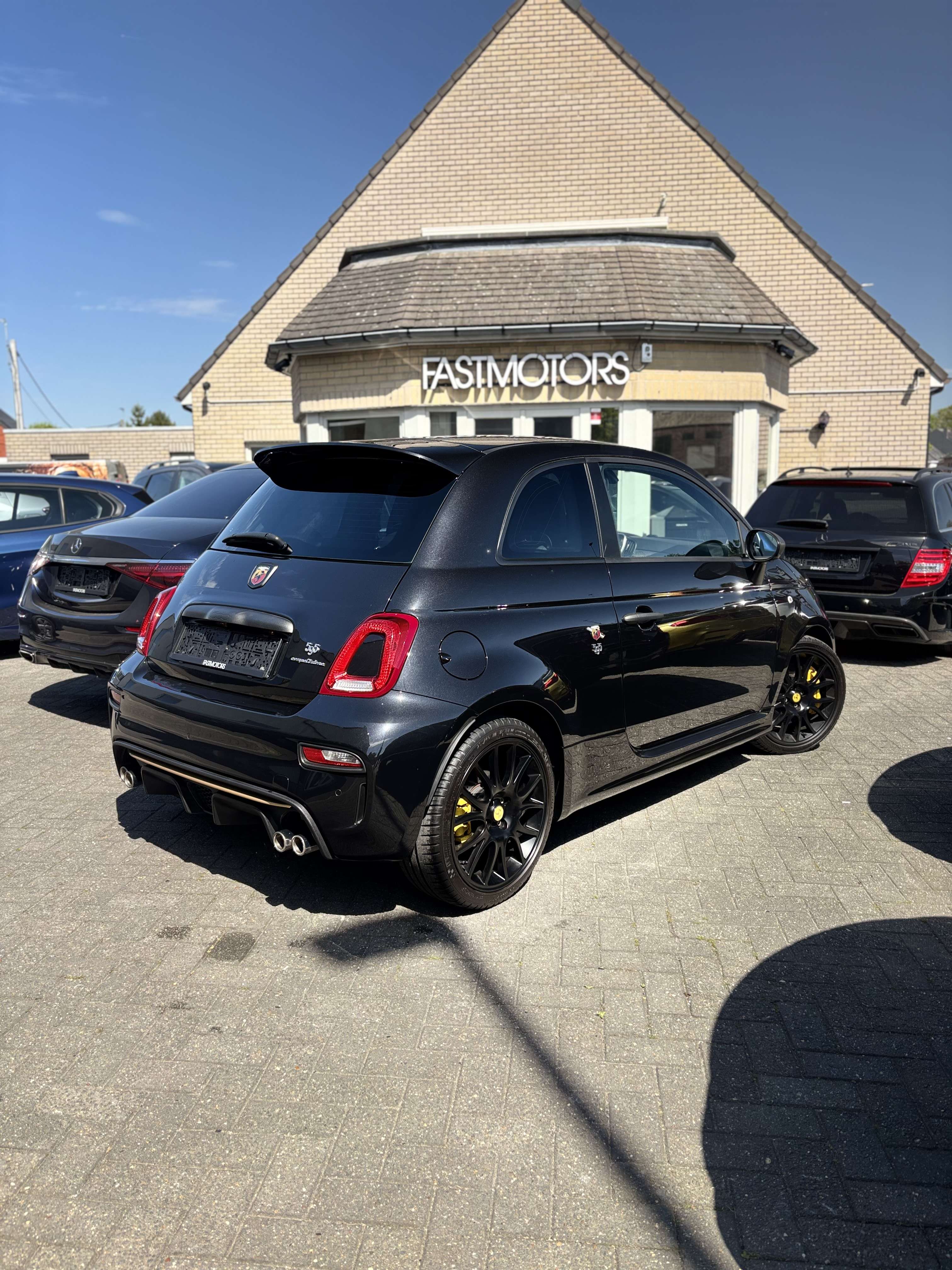 Fiat 500 Abarth 595 Competzione Carbon pack Monza exhaust Brake Upgrade Belgian Car Lot off extra's
