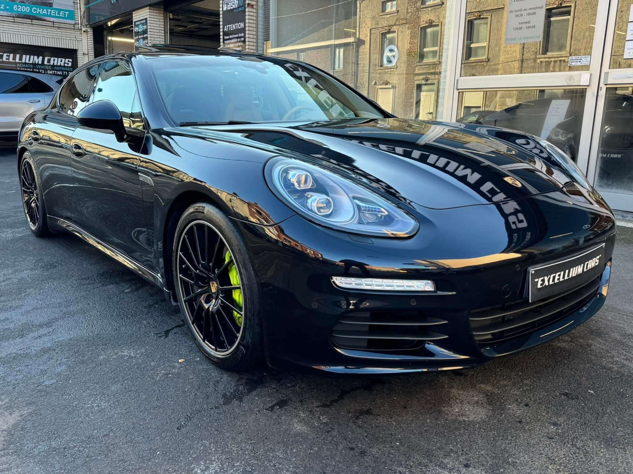 Porsche Panamera S e-Hybrid 3.0i Tiptronic Feux Led Toit Ouvrant Jante Cuir Carnet Garantie