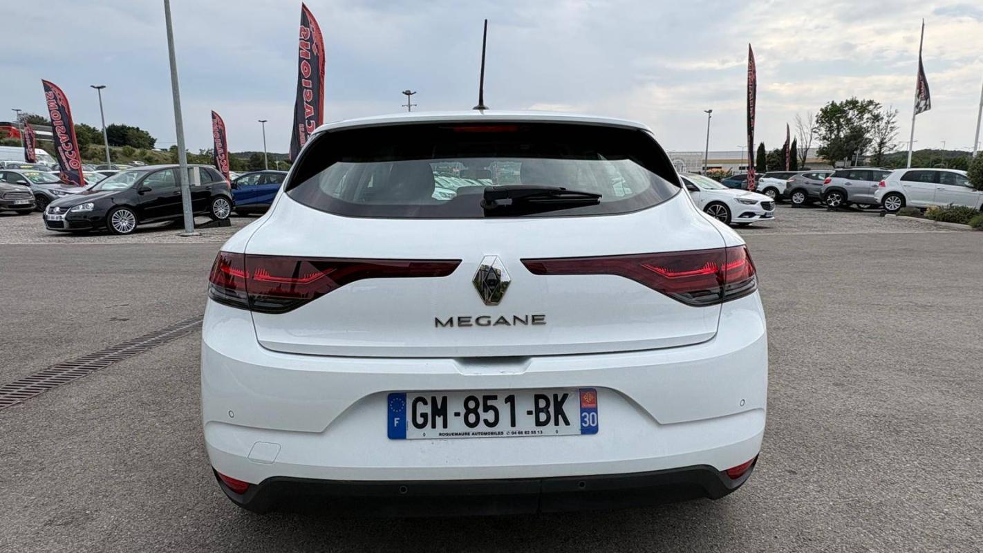 Renault Megane IV Berline Blue dCi 115 EDC Evolution