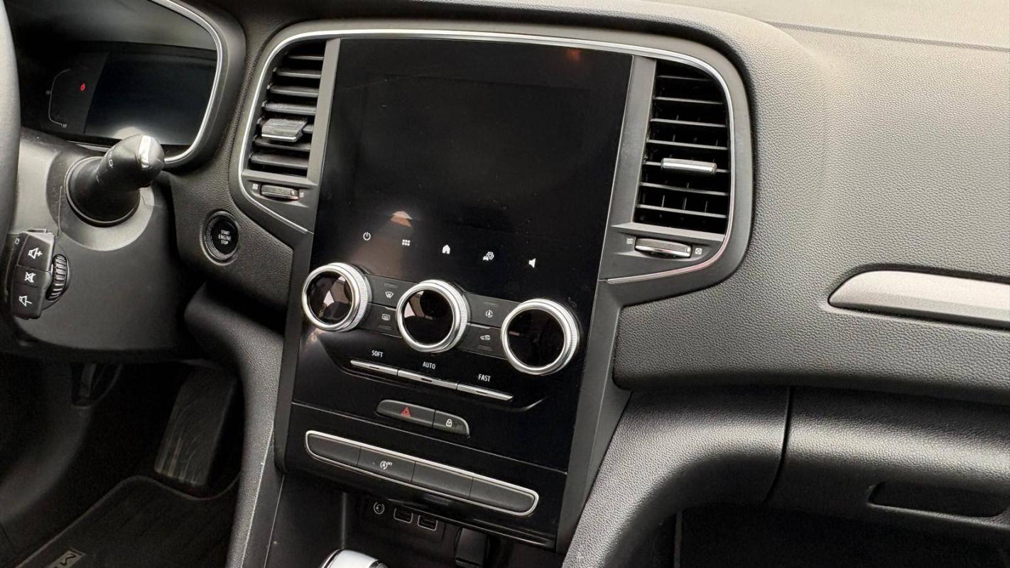 Renault Megane IV Berline Blue dCi 115 EDC Evolution
