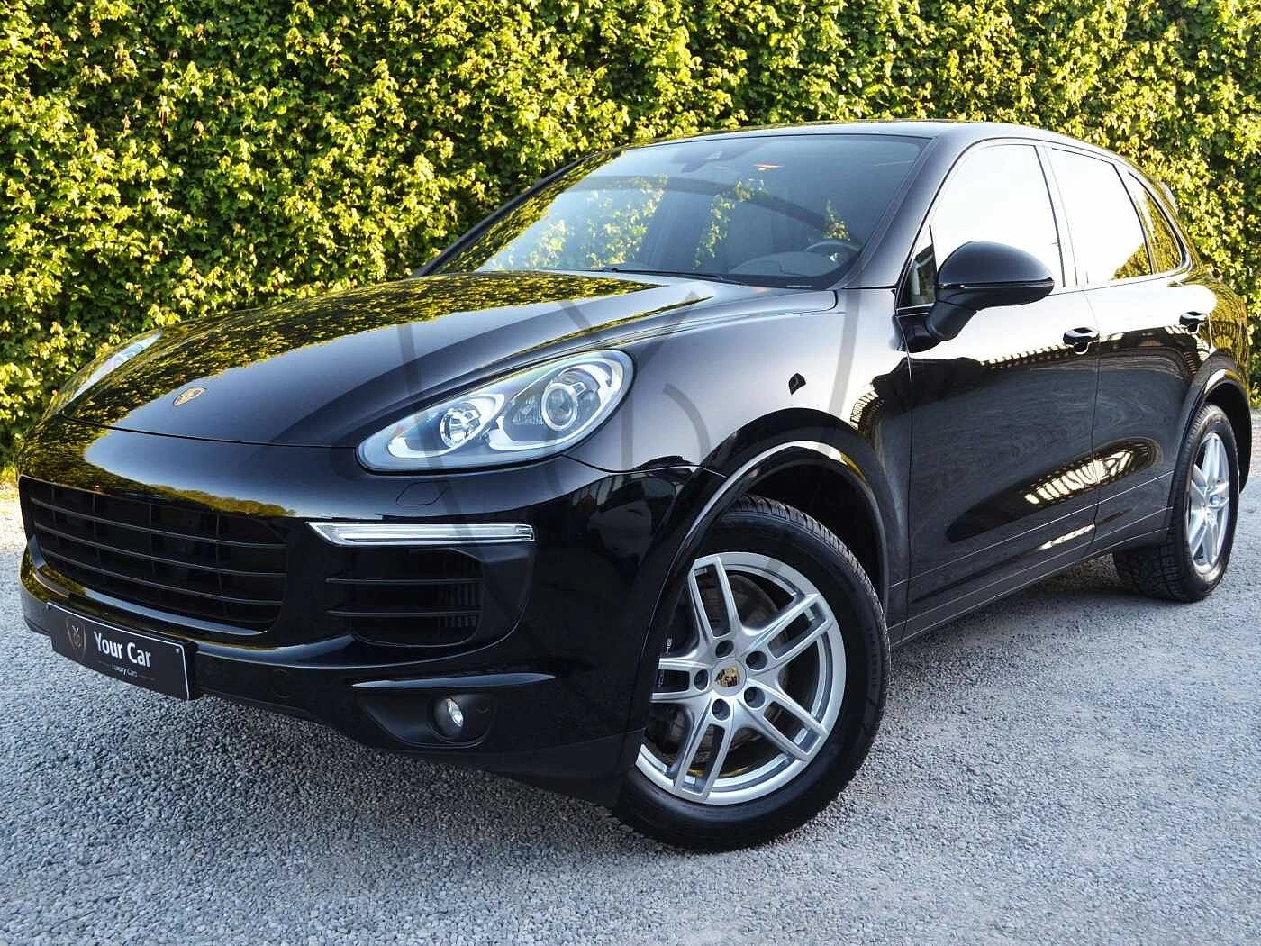 Porsche Cayenne 3,0 Diesel Platinum Edition * PANO * BOSE * 18 WAY SPORTSEATS * AIR SUSPENSION