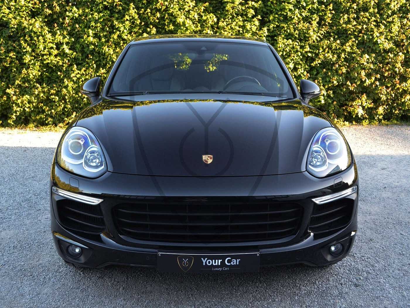 Porsche Cayenne 3,0 Diesel Platinum Edition * PANO * BOSE * 18 WAY SPORTSEATS * AIR SUSPENSION