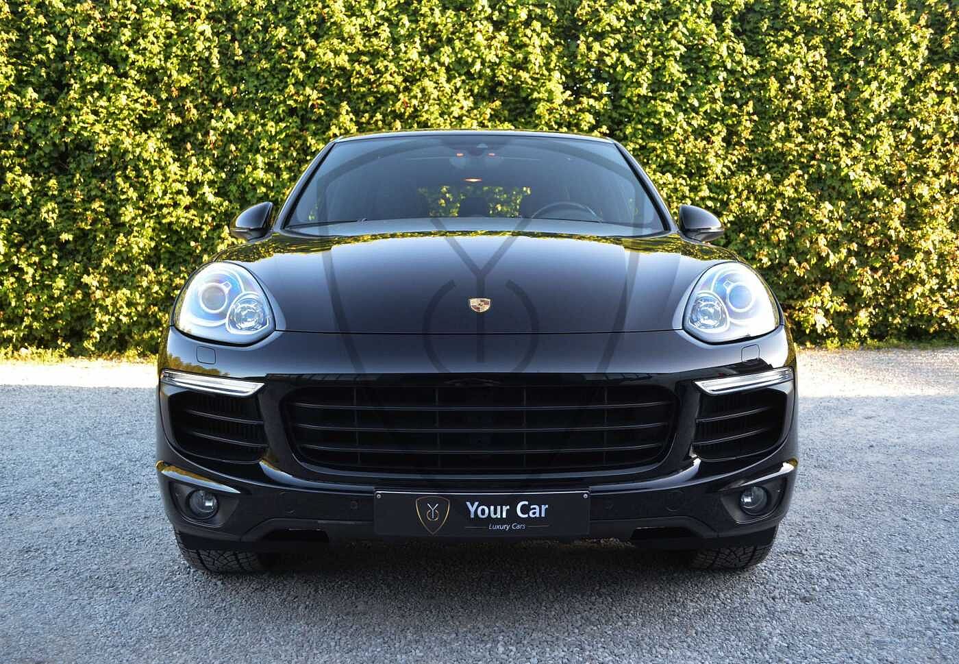 Porsche Cayenne 3,0 Diesel Platinum Edition * PANO * BOSE * 18 WAY SPORTSEATS * AIR SUSPENSION