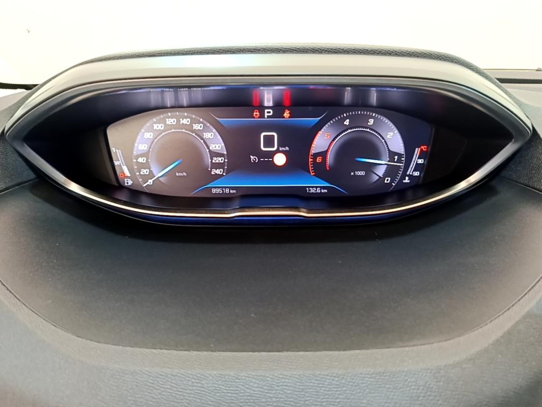 Peugeot 3008 II BlueHDi 130 S&S EAT8 Active Pack