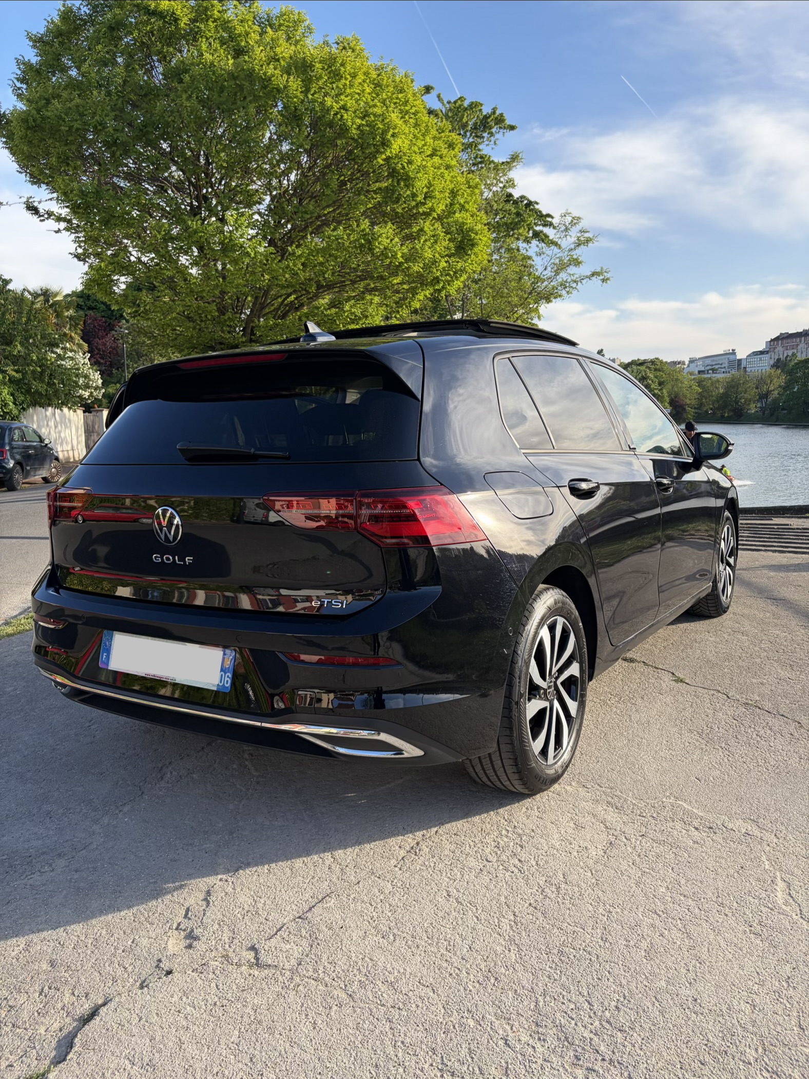 Volkswagen Golf VIII 1.0 ETSI OPF 110 LIFE 1ST DSG7