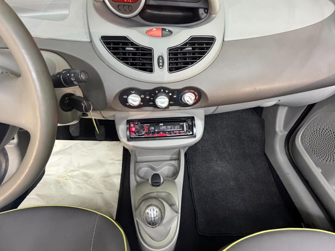 Renault Twingo II 1.2 LEV 16v 75 eco2 Summertime Euro 5