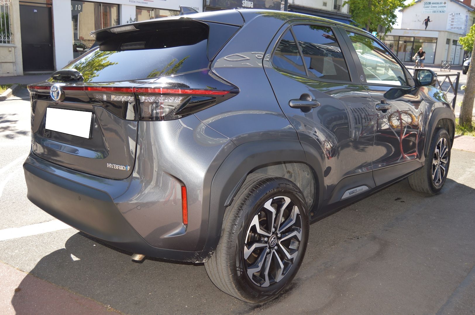 Toyota YARIS CROSS 116H DESIGN MY22  TEAM D