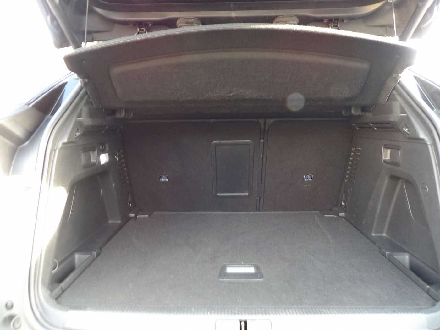 Peugeot 3008 3008 1.2 PureTech GT Line (EU6.3)